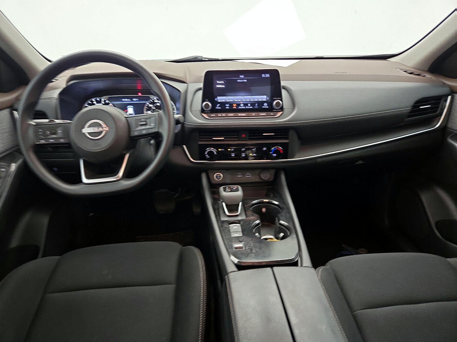 Thumbnail: 2023 Nissan Rogue - 9