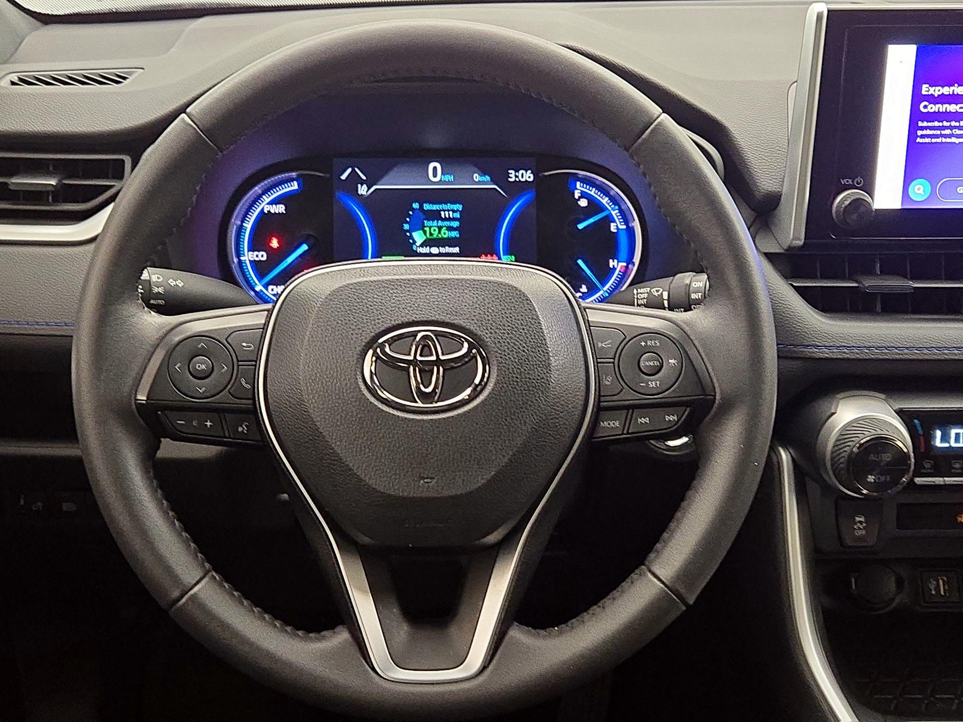 Thumbnail: 2023 Toyota RAV4 - 10