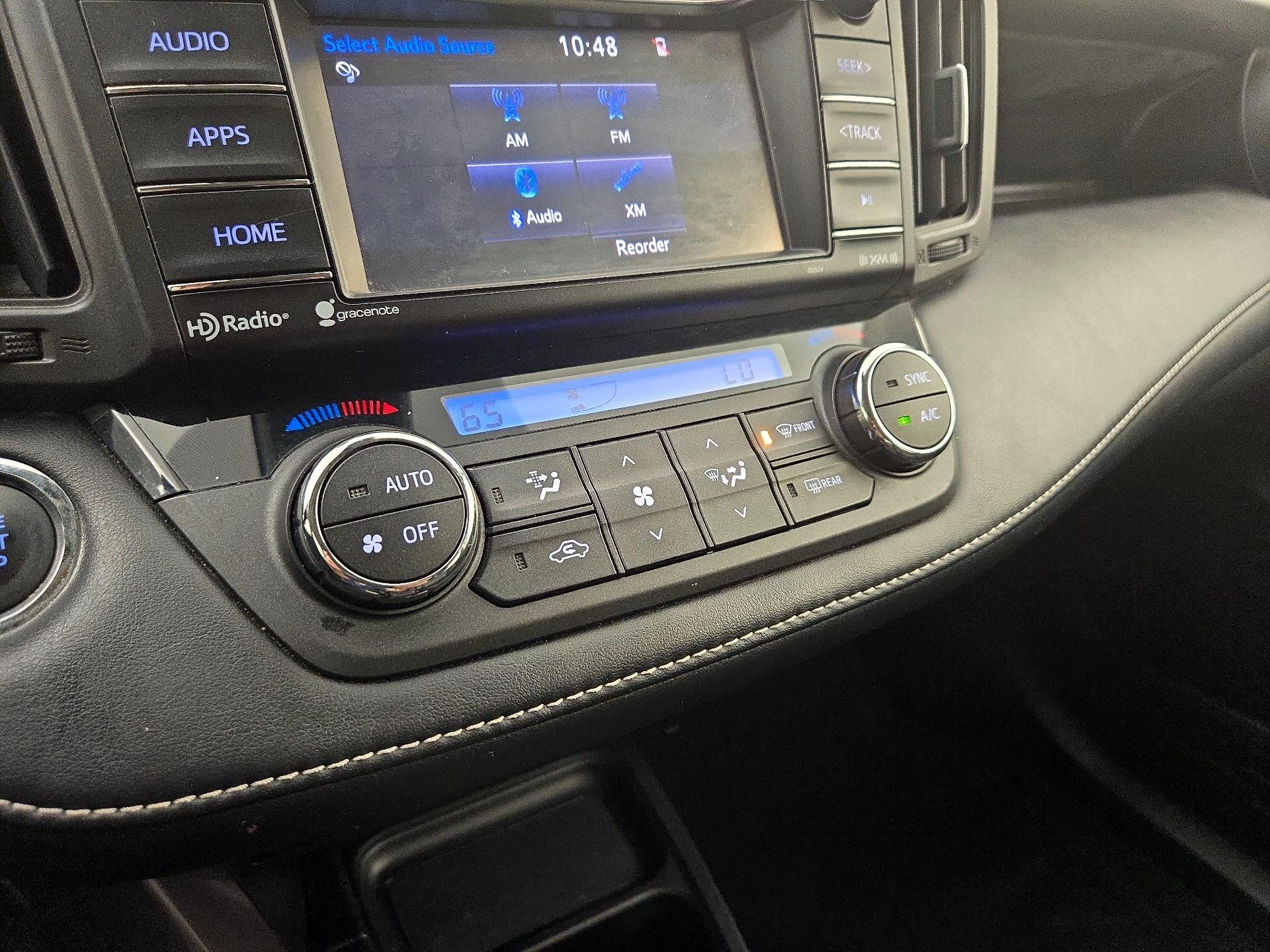 Thumbnail: 2018 Toyota RAV4 - 16