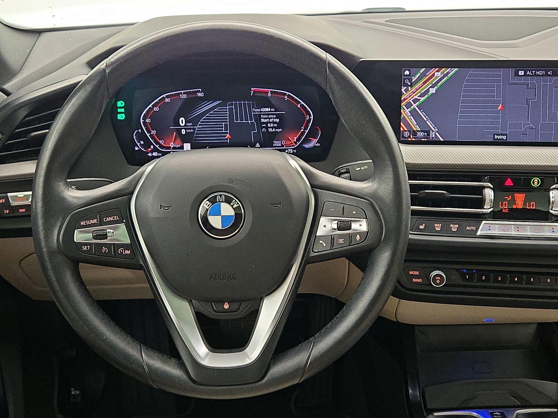 Thumbnail: 2022 BMW 2 Series - 10