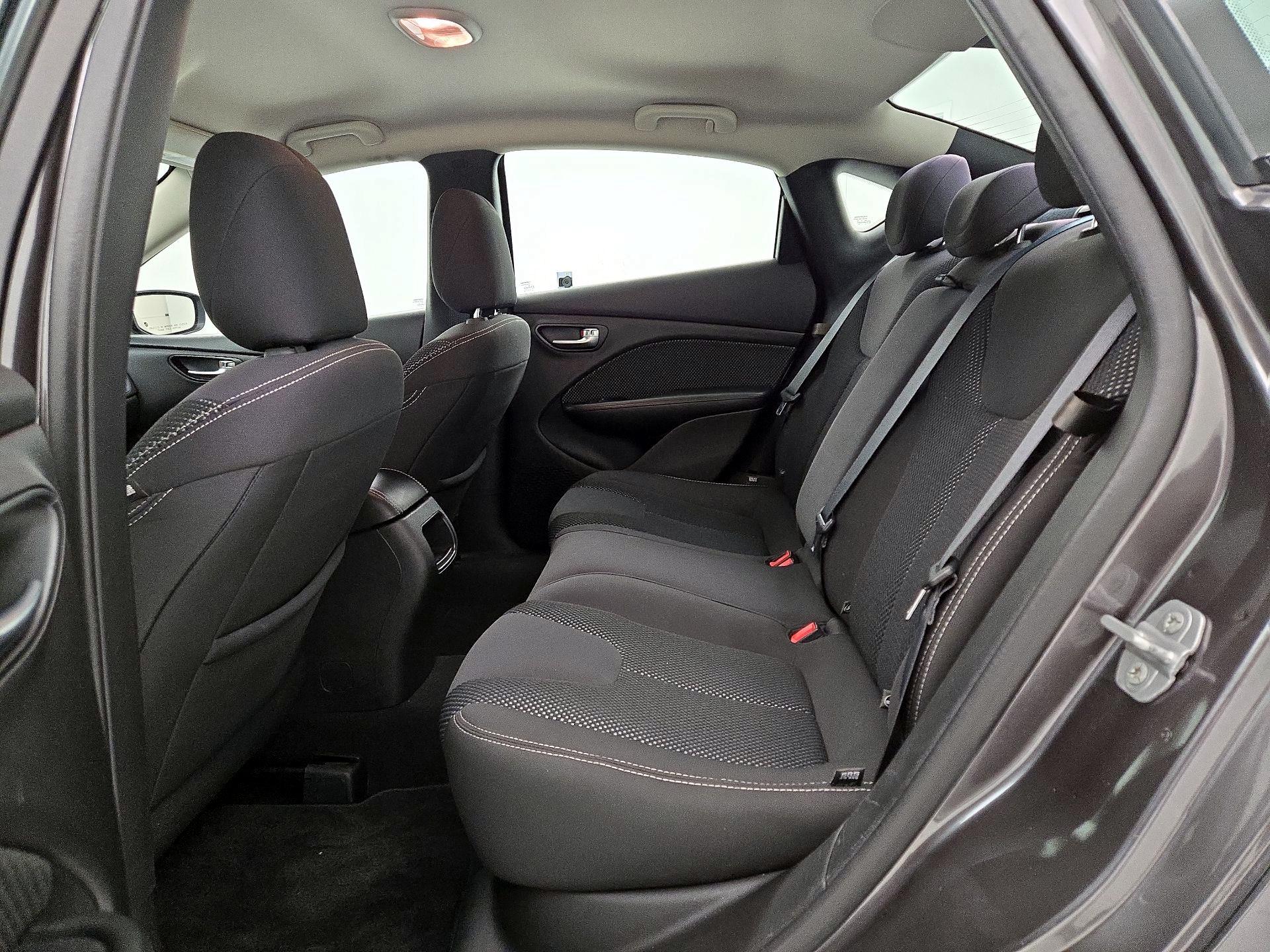 Thumbnail: 2015 Dodge Dart - 18