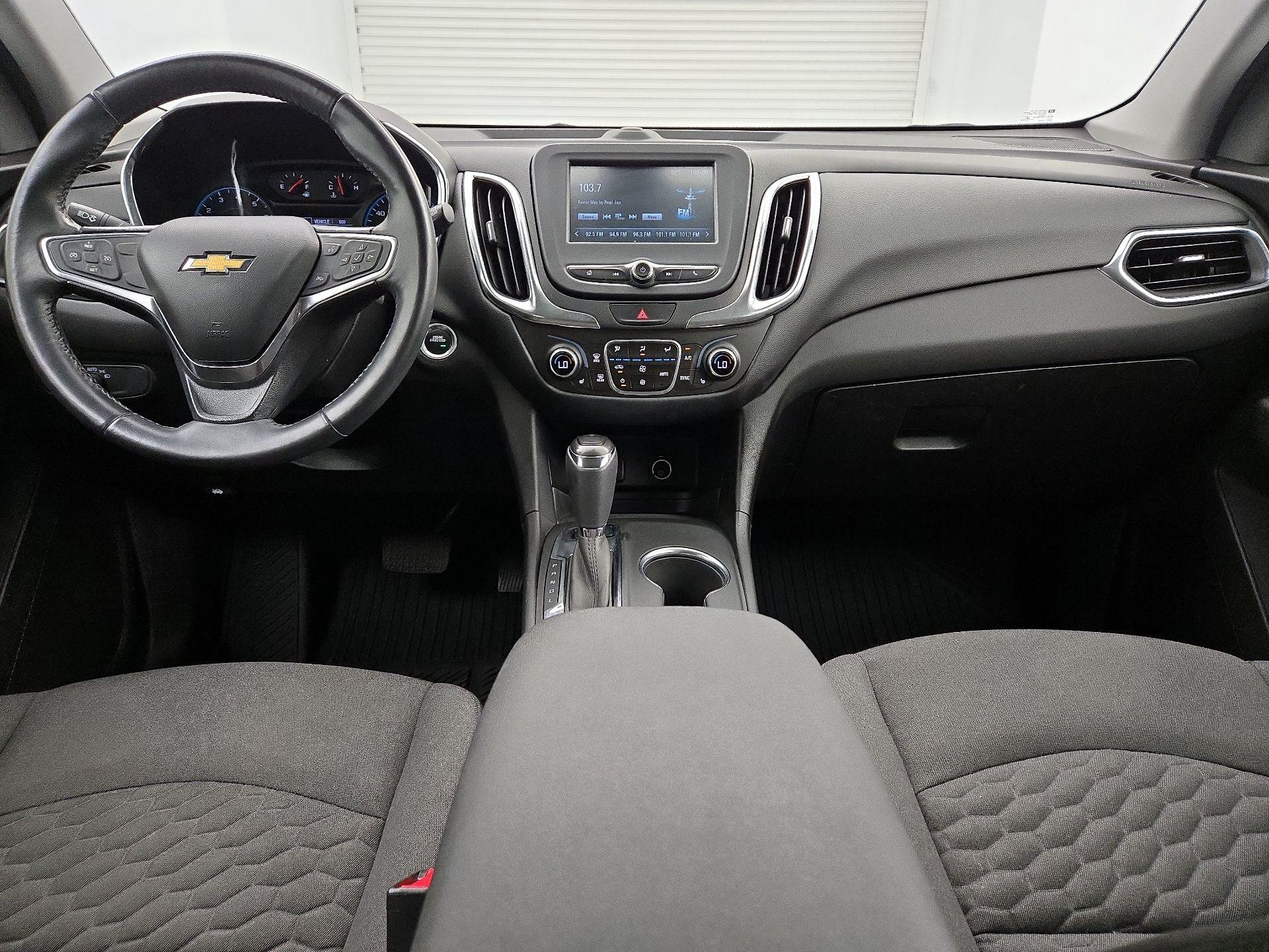 Thumbnail: 2018 Chevrolet Equinox - 9