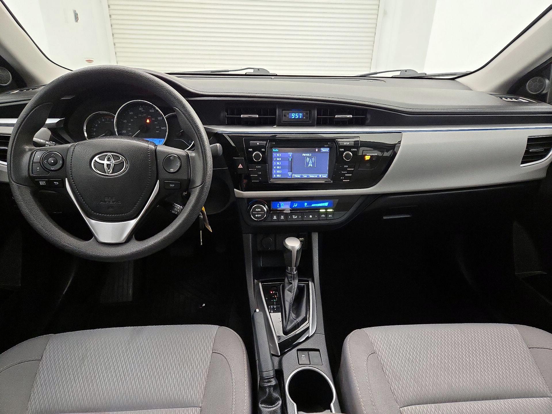 Thumbnail: 2016 Toyota Corolla - 9