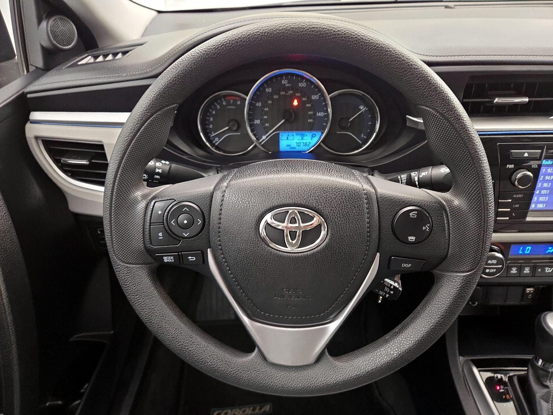 Thumbnail: 2016 Toyota Corolla - 10