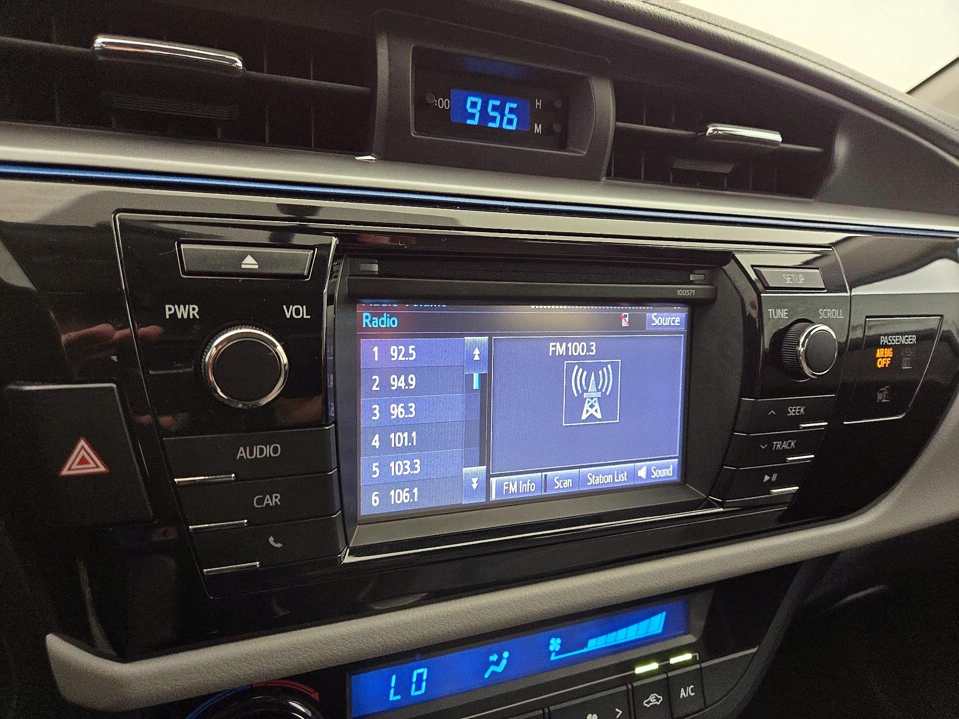 Thumbnail: 2016 Toyota Corolla - 15