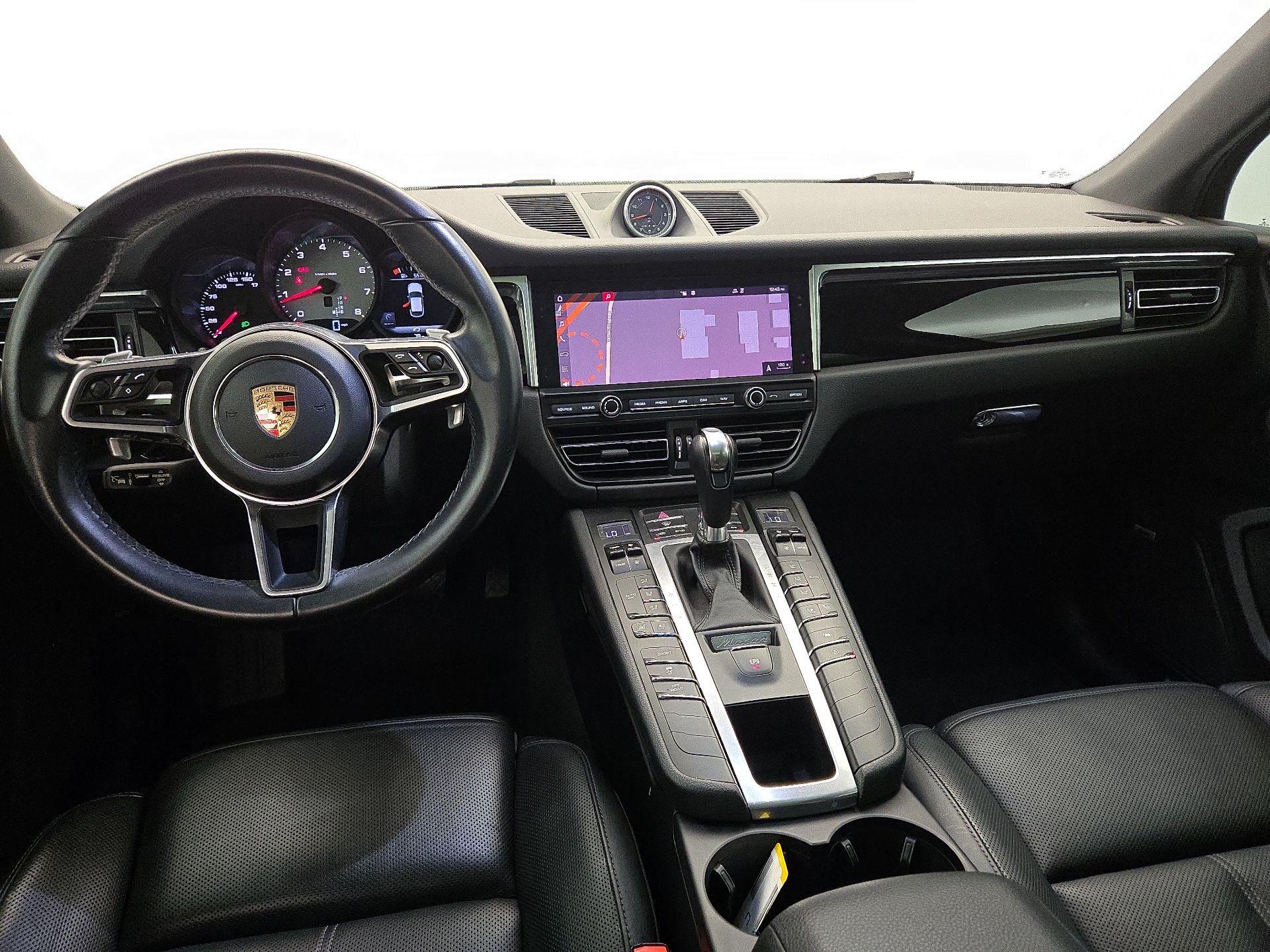Thumbnail: 2019 Porsche Macan - 9