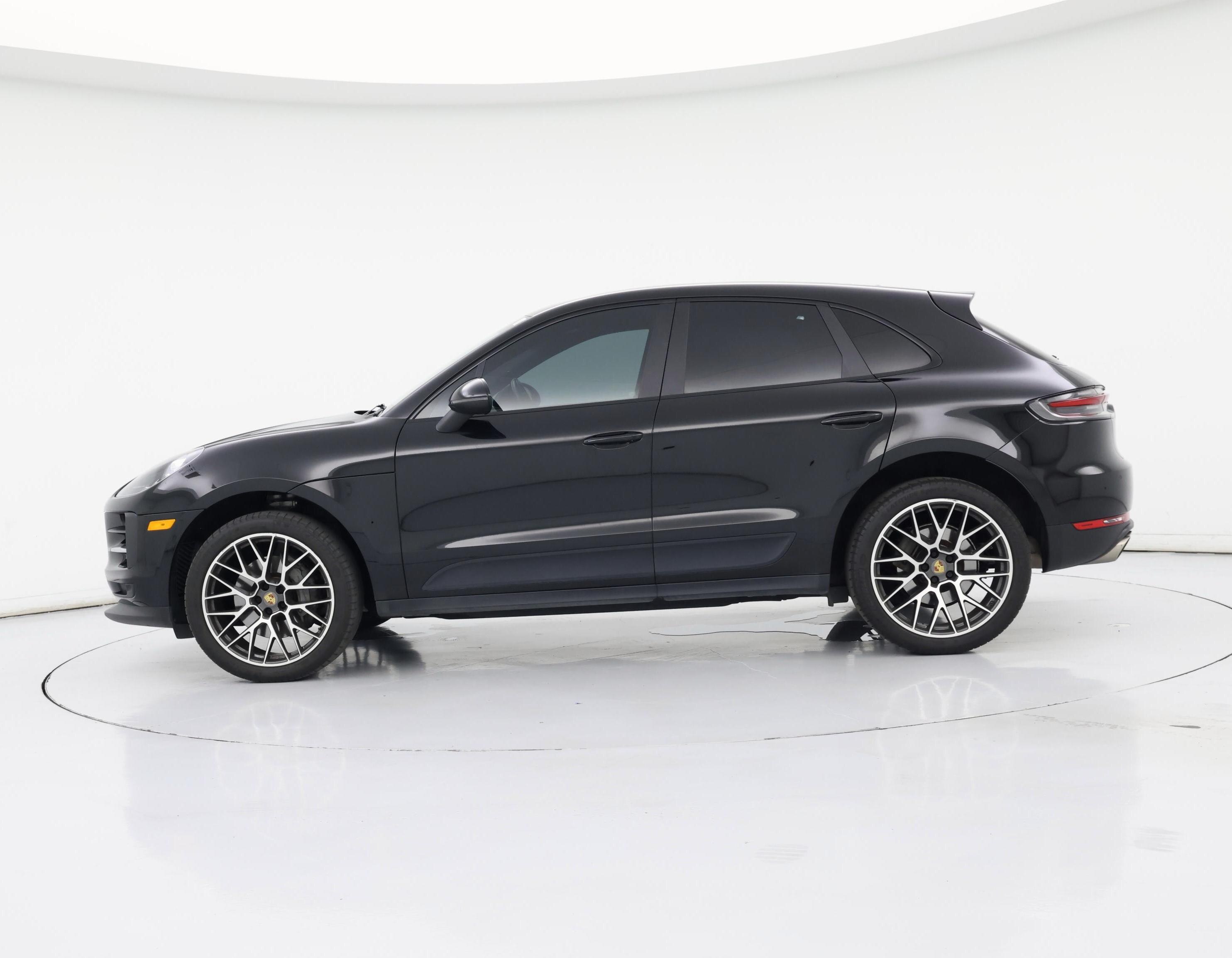Thumbnail: 2019 Porsche Macan - 3