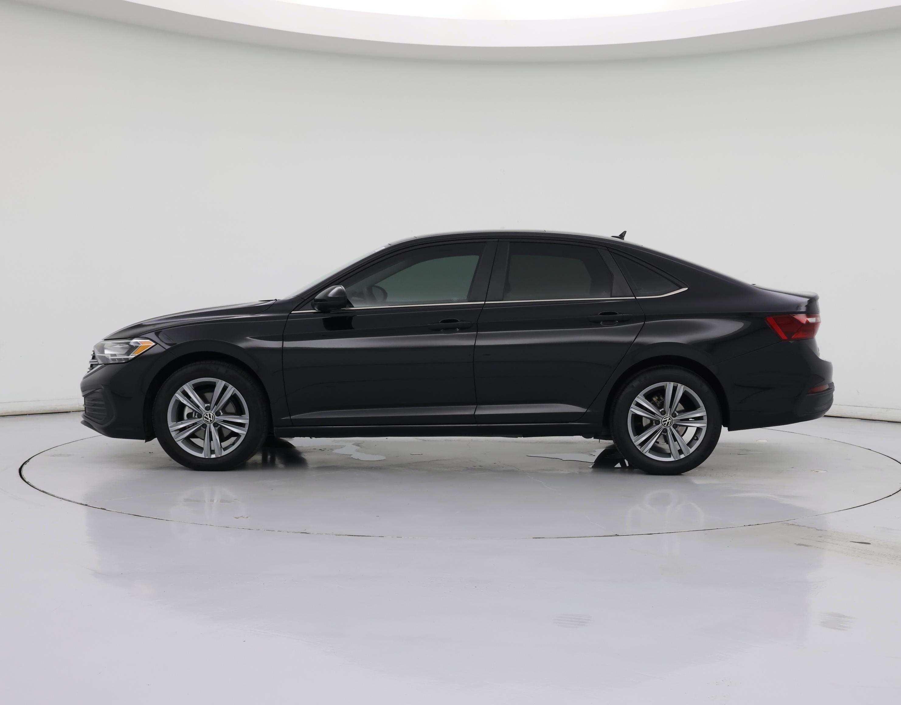 Thumbnail: 2024 Volkswagen Jetta - 3