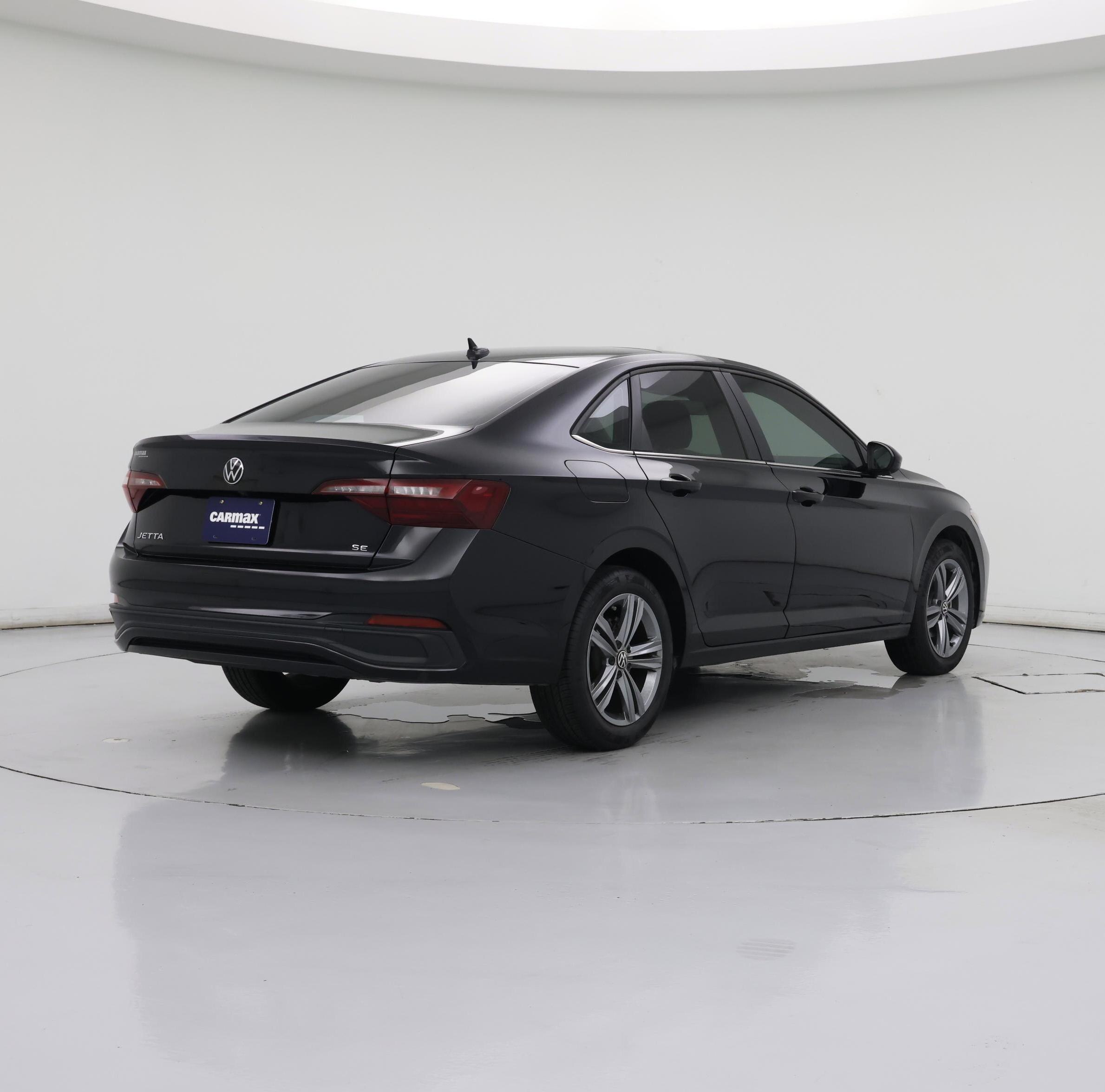 Thumbnail: 2024 Volkswagen Jetta - 8