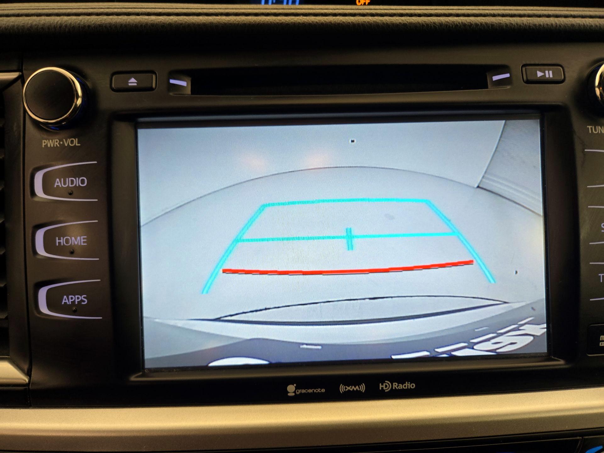 Thumbnail: 2019 Toyota Highlander - 14