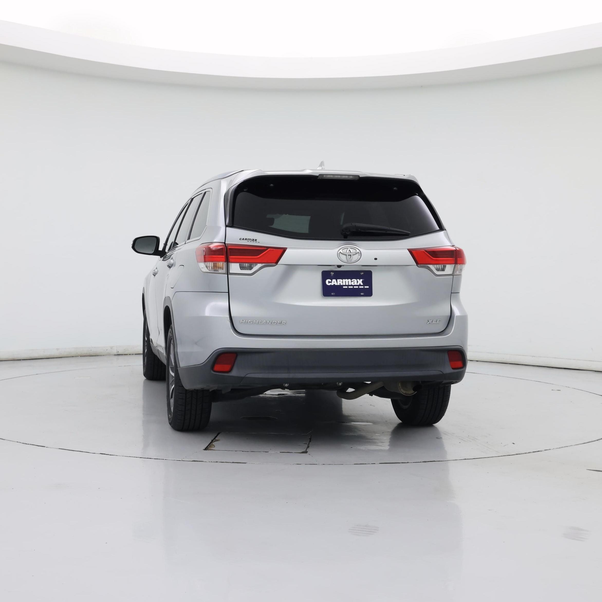 Thumbnail: 2019 Toyota Highlander - 6