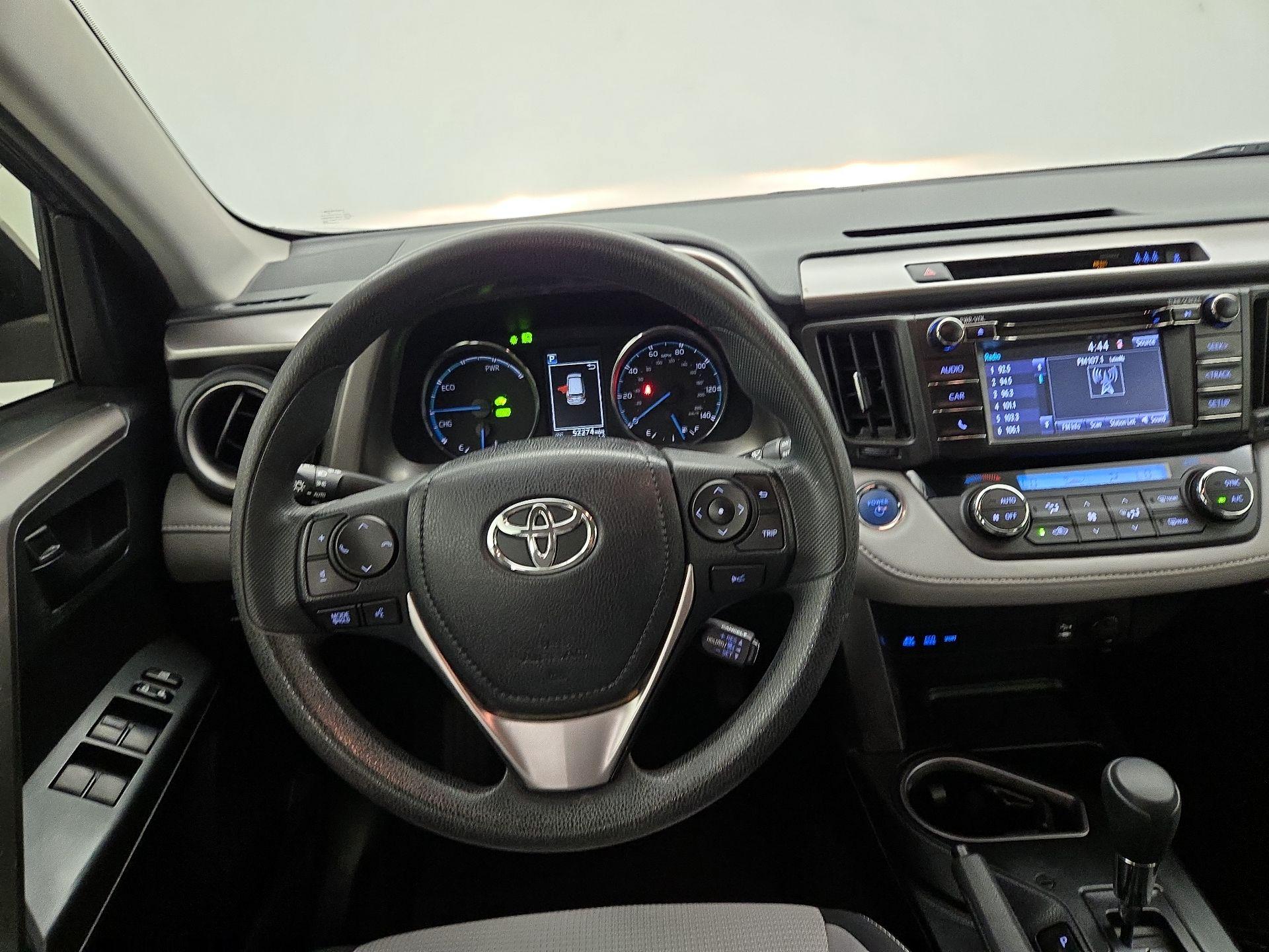 Thumbnail: 2018 Toyota RAV4 - 10
