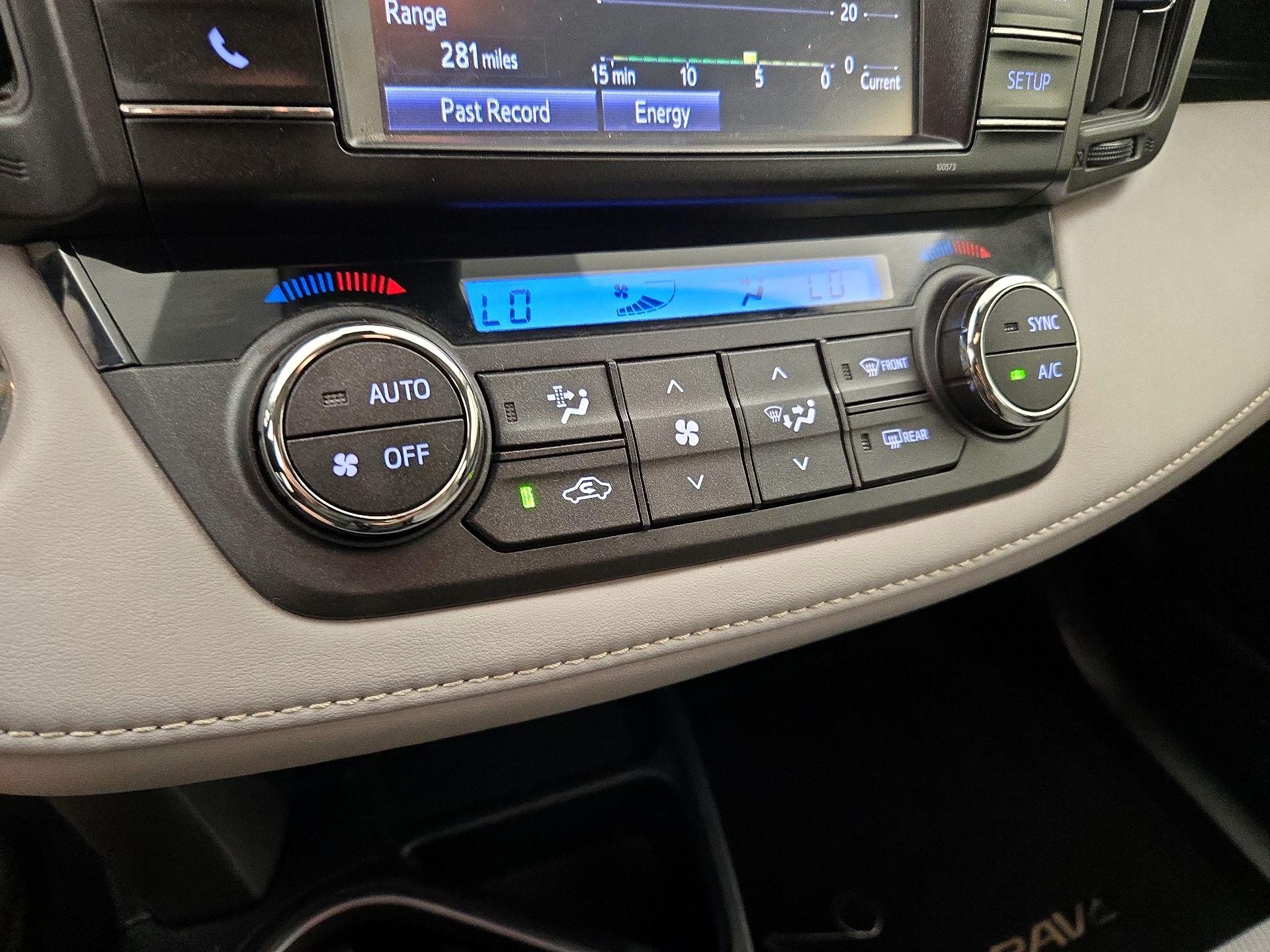 Thumbnail: 2018 Toyota RAV4 - 16
