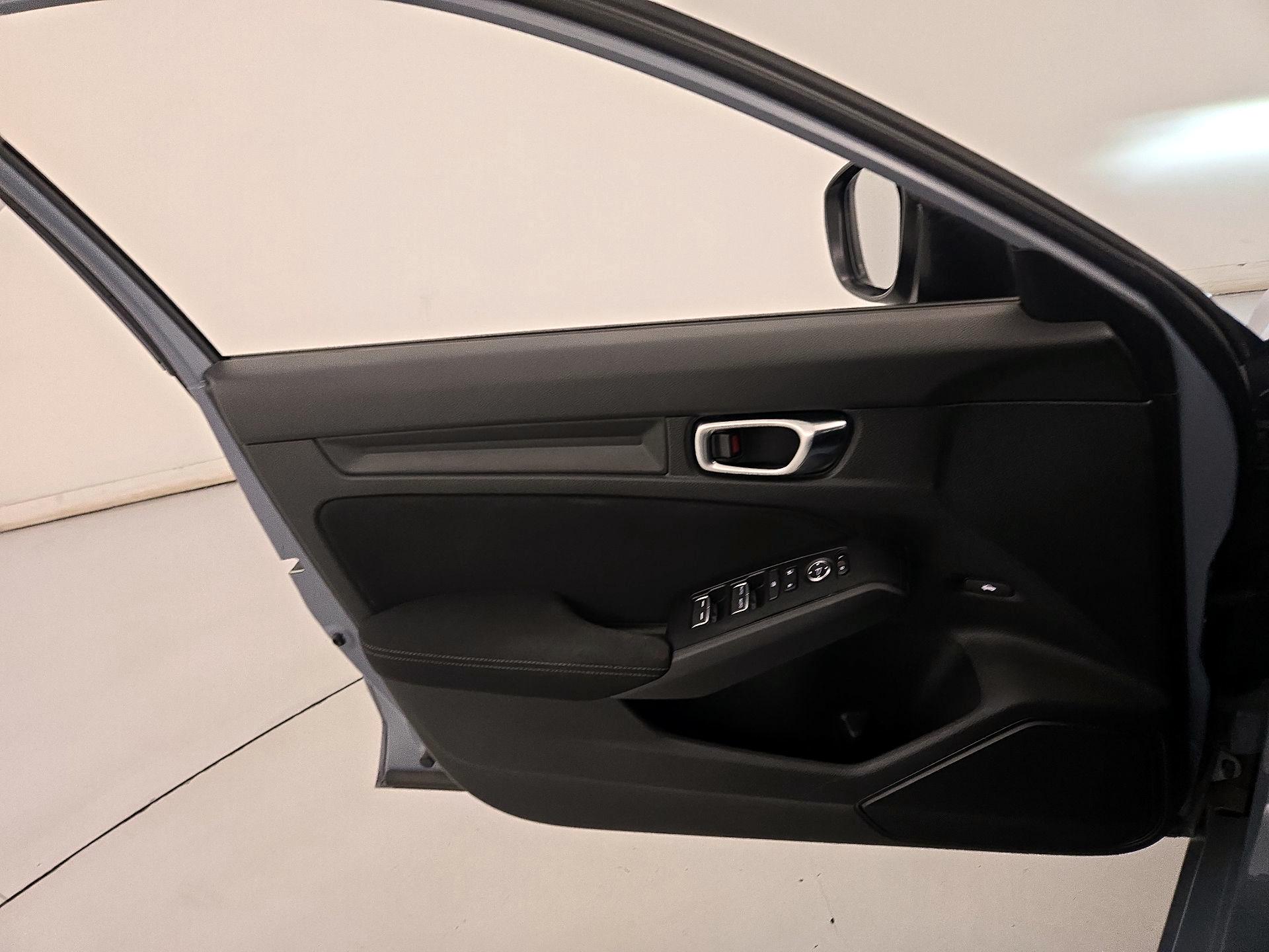 Thumbnail: 2022 Honda Civic - 12