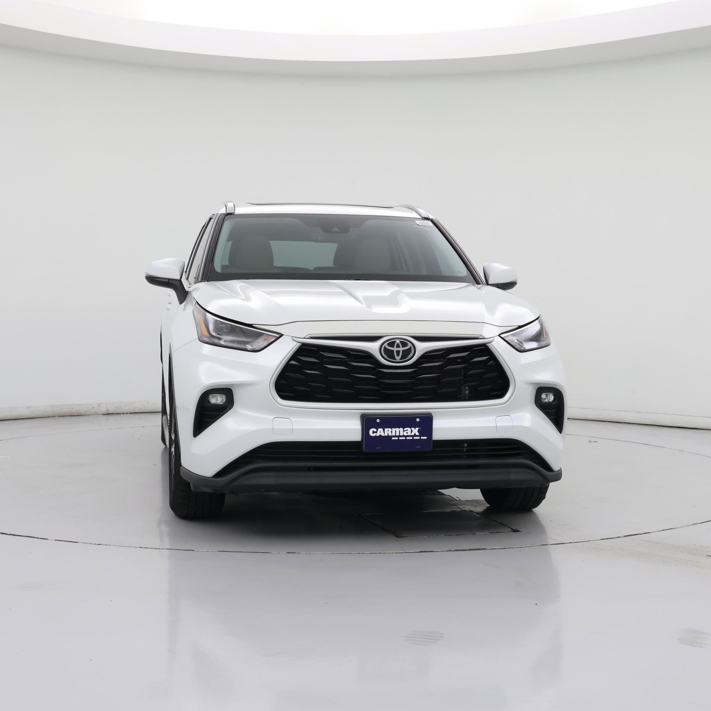 Thumbnail: 2022 Toyota Highlander - 5