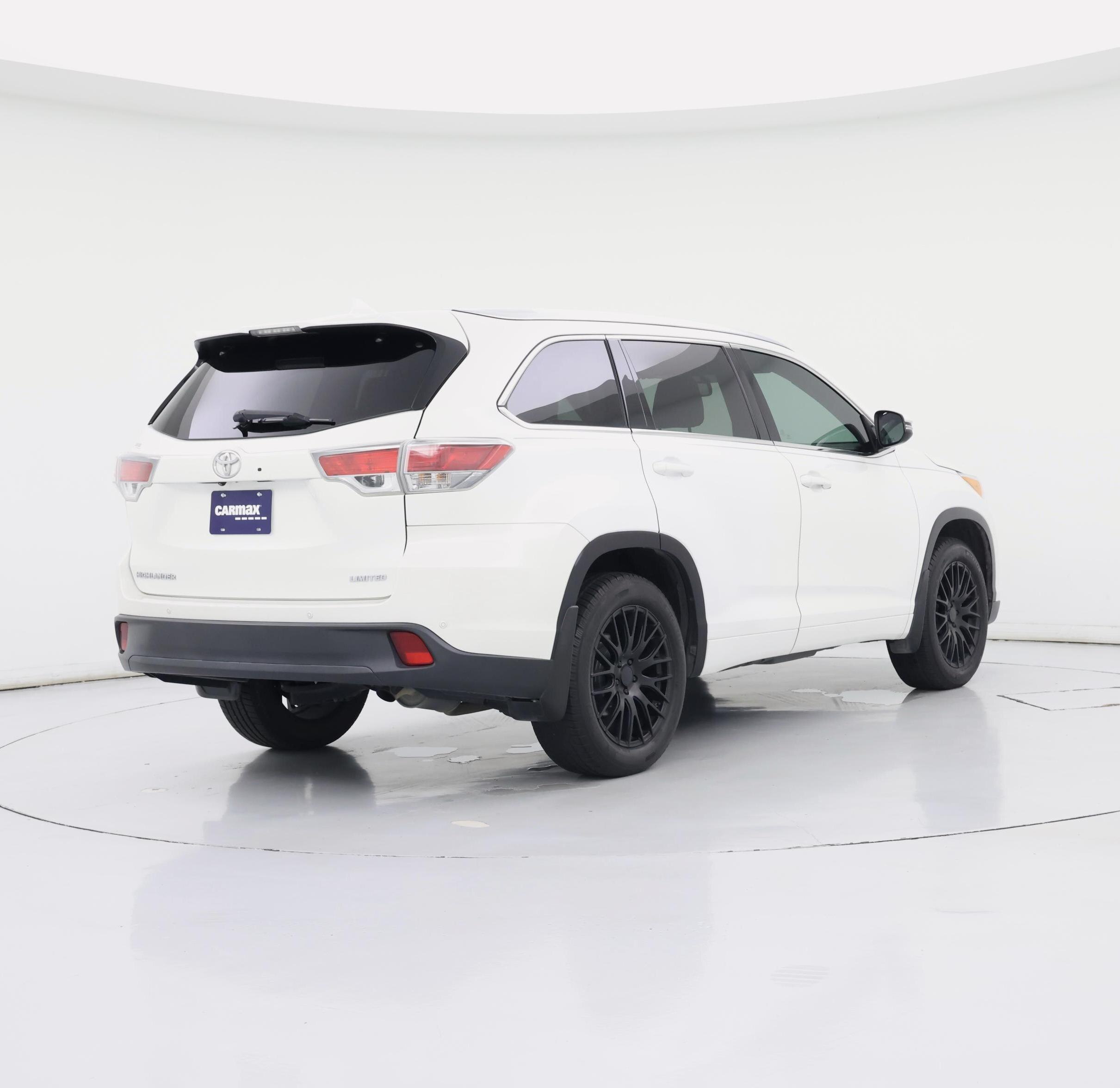 Thumbnail: 2016 Toyota Highlander - 8