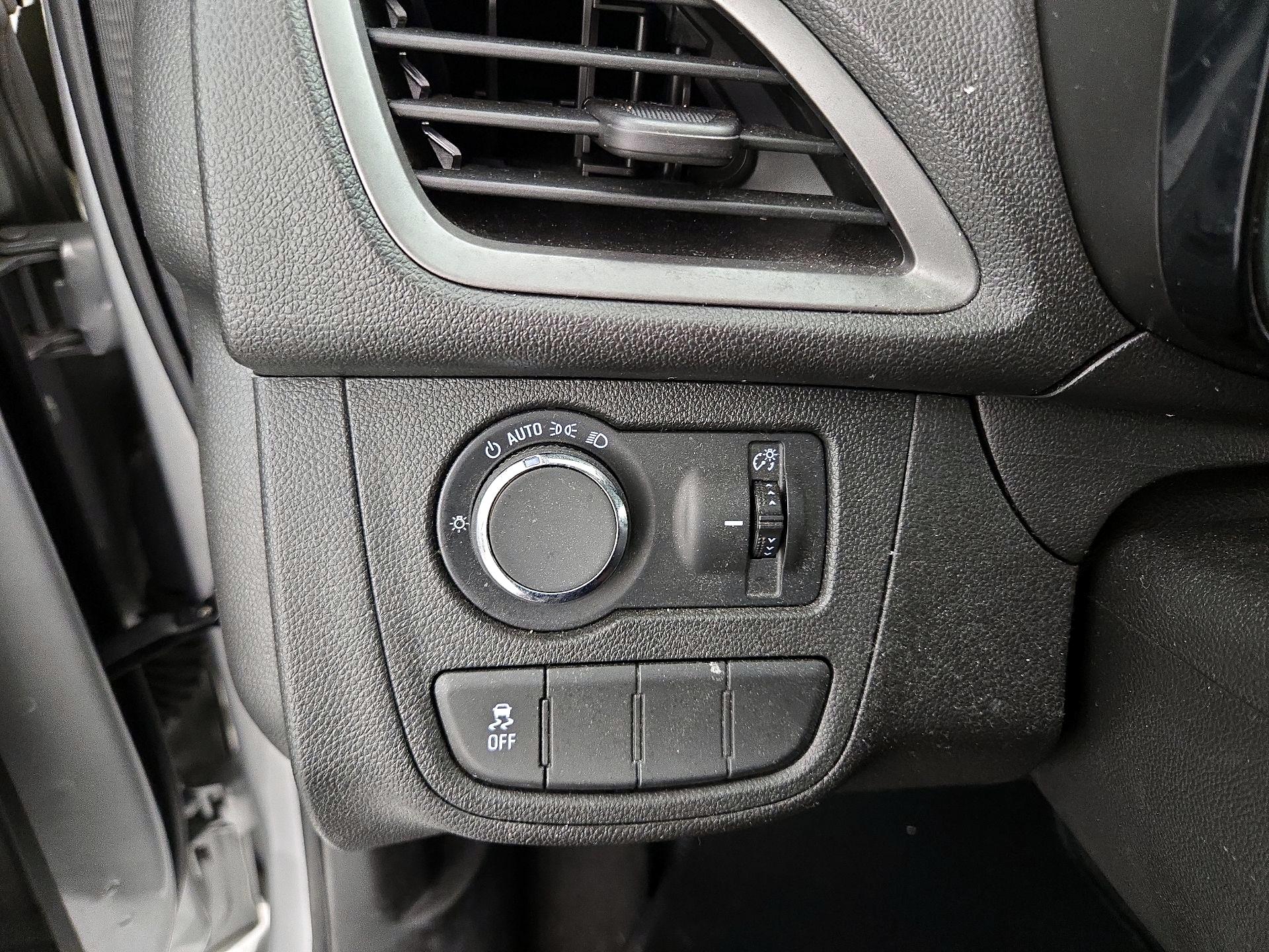 Thumbnail: 2019 Chevrolet Spark - 13