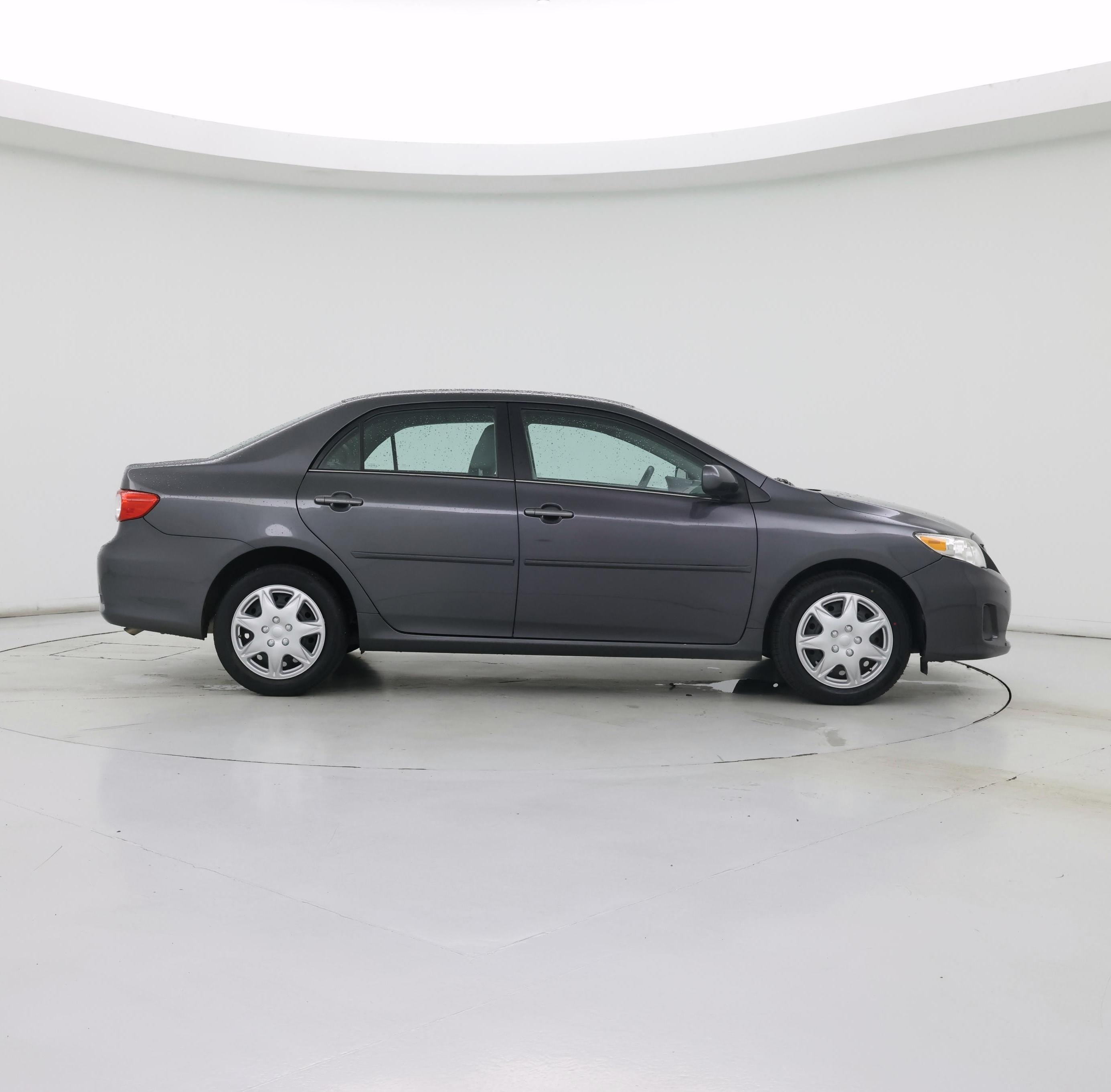 Thumbnail: 2013 Toyota Corolla - 7