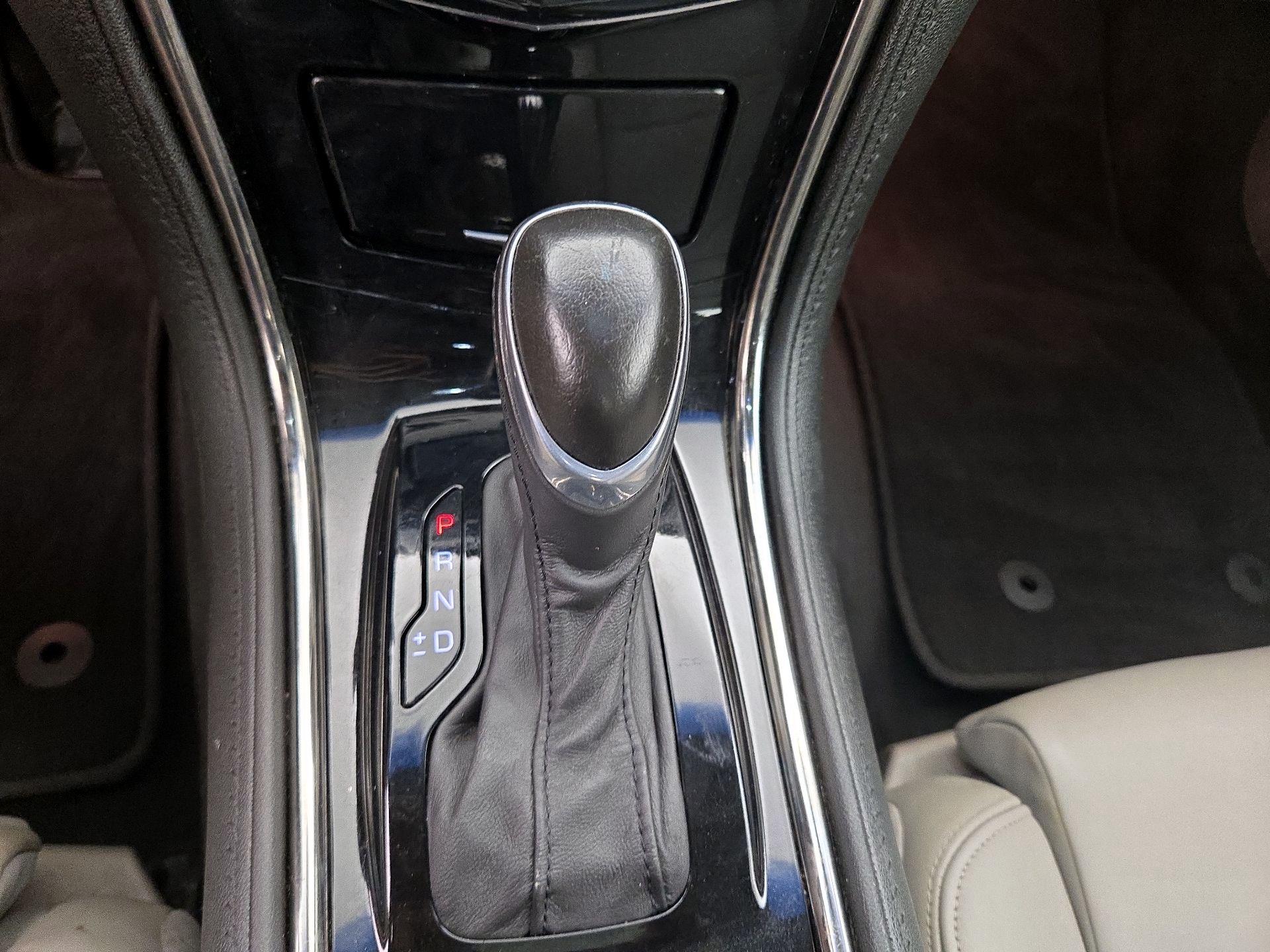 Thumbnail: 2015 Cadillac ATS - 18
