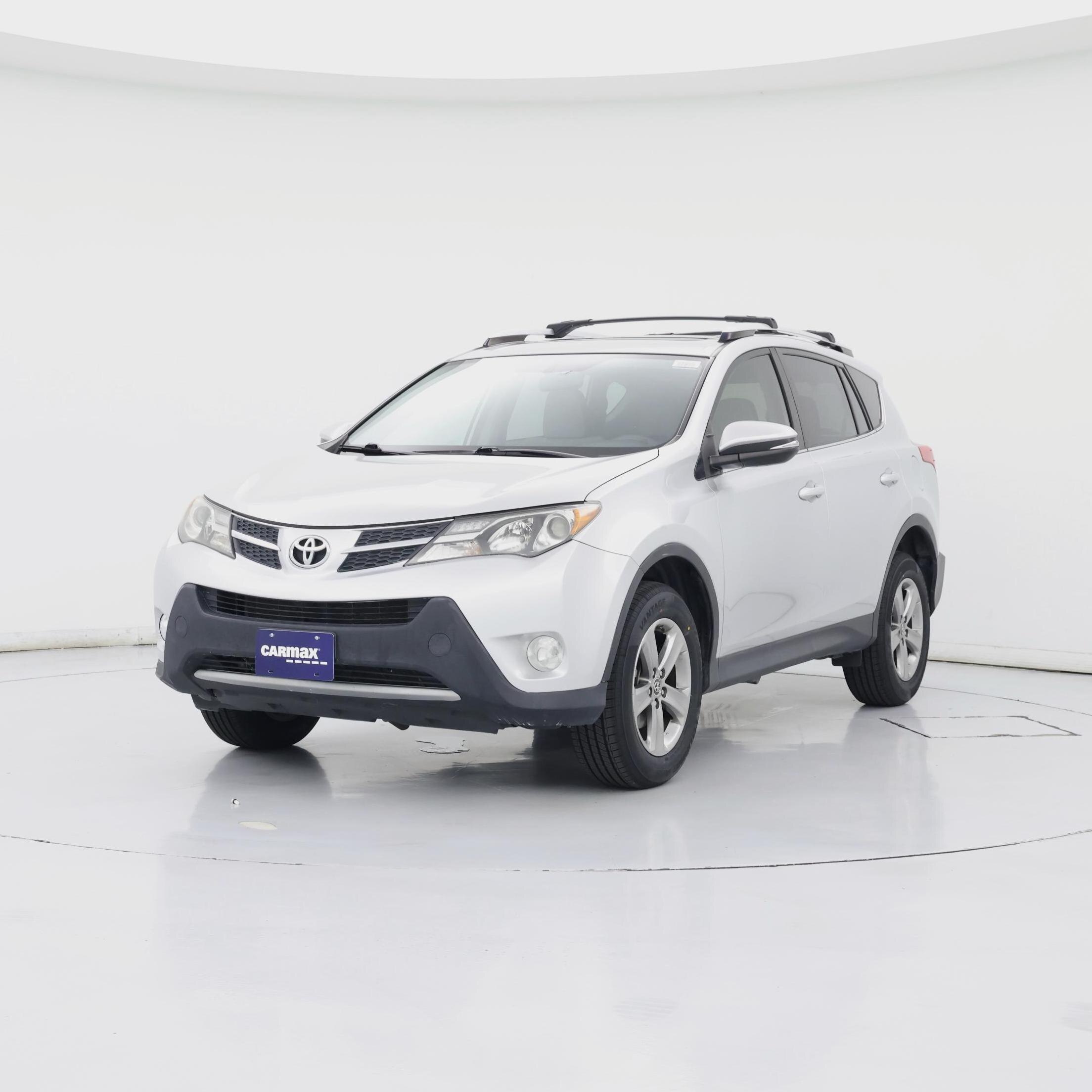 Thumbnail: 2015 Toyota RAV4 - 4