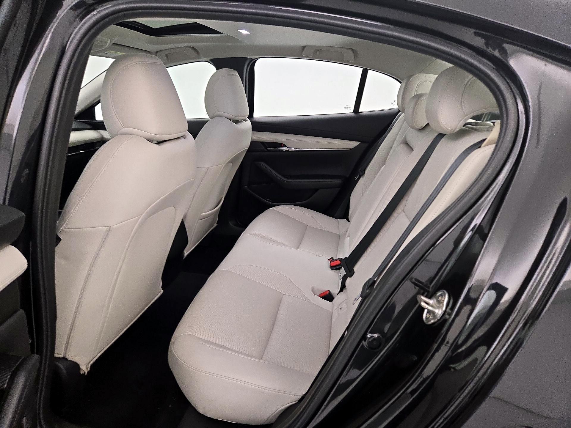 Thumbnail: 2021 Mazda Mazda3 - 20