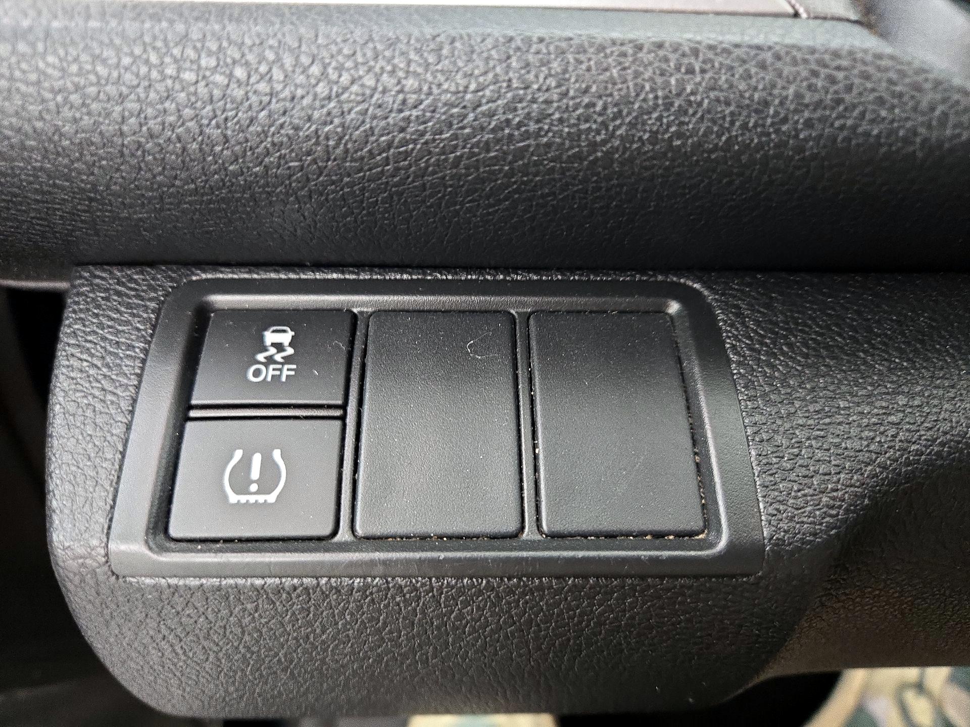 Thumbnail: 2016 Honda Civic - 13