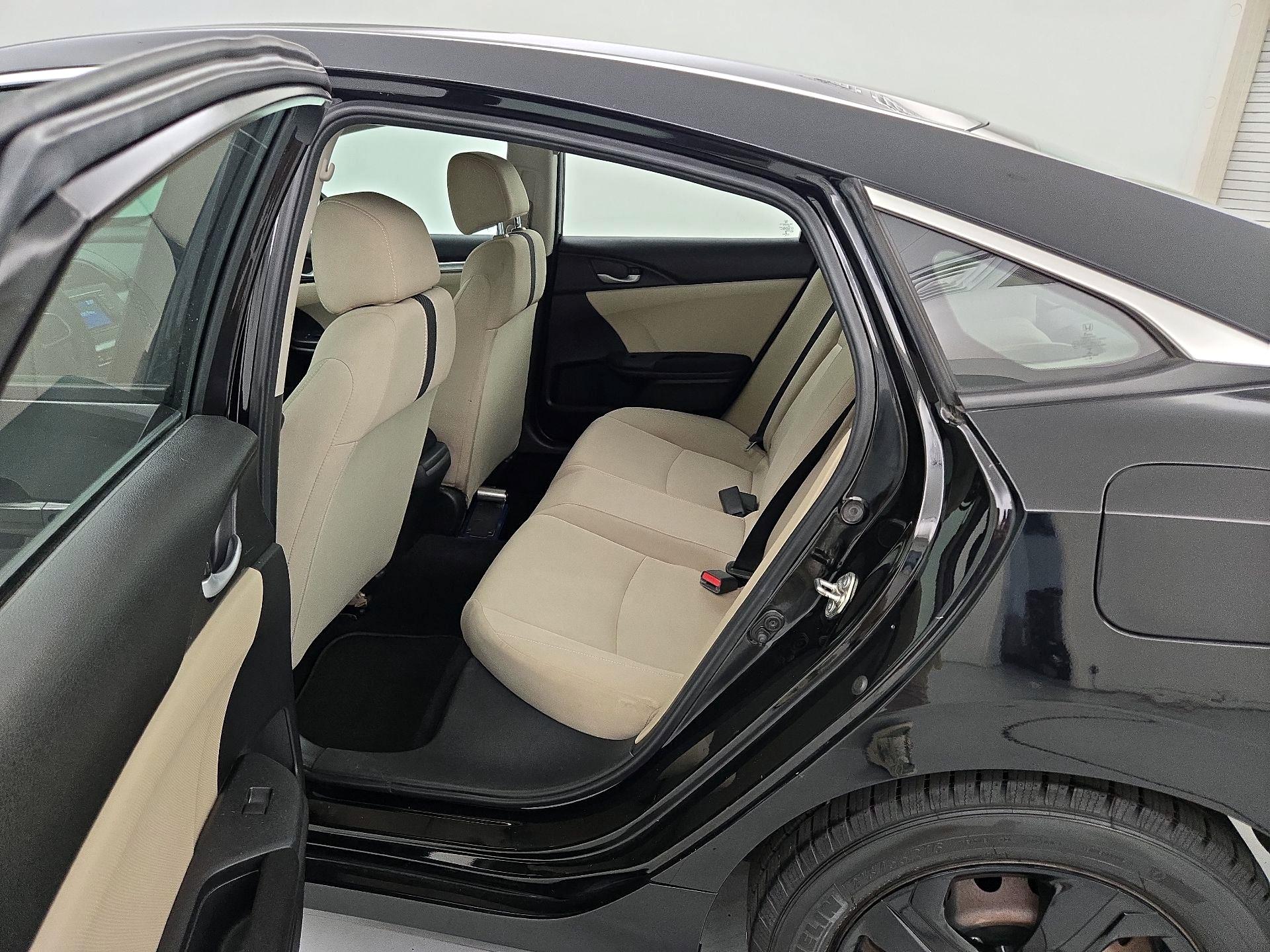 Thumbnail: 2016 Honda Civic - 19