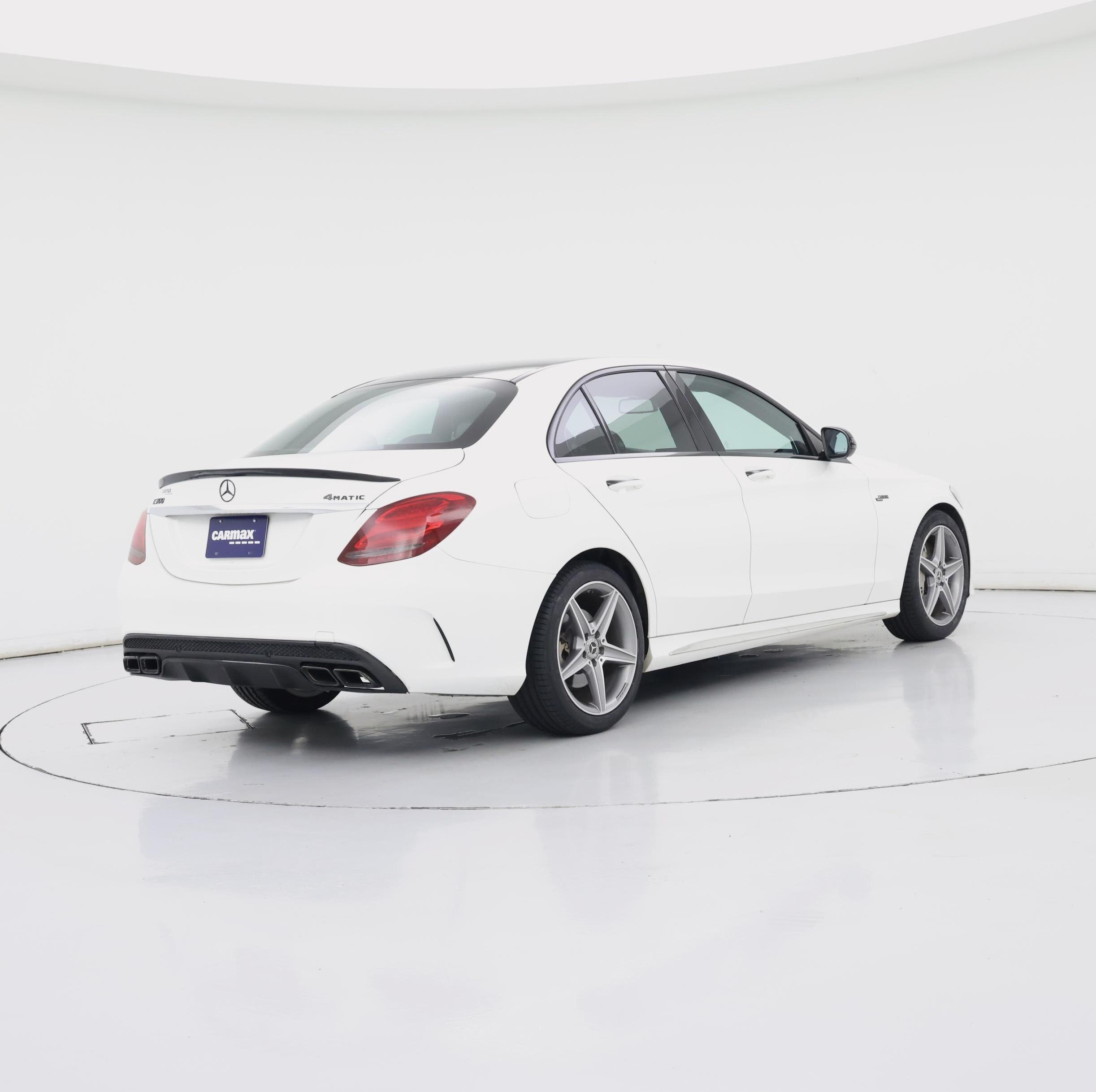 Thumbnail: 2016 Mercedes-Benz C-Class - 8