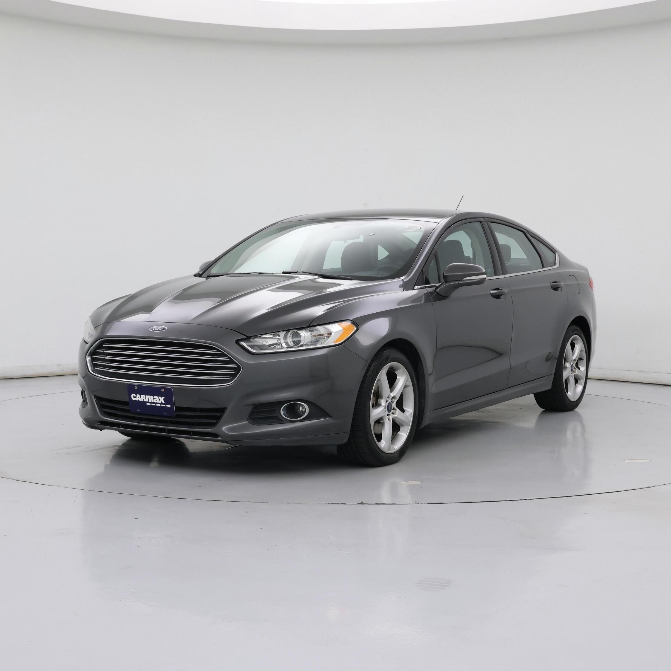Thumbnail: 2016 Ford Fusion - 4