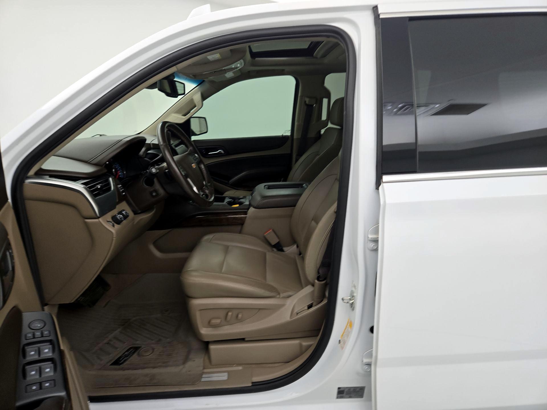 Thumbnail: 2020 Chevrolet Suburban - 11