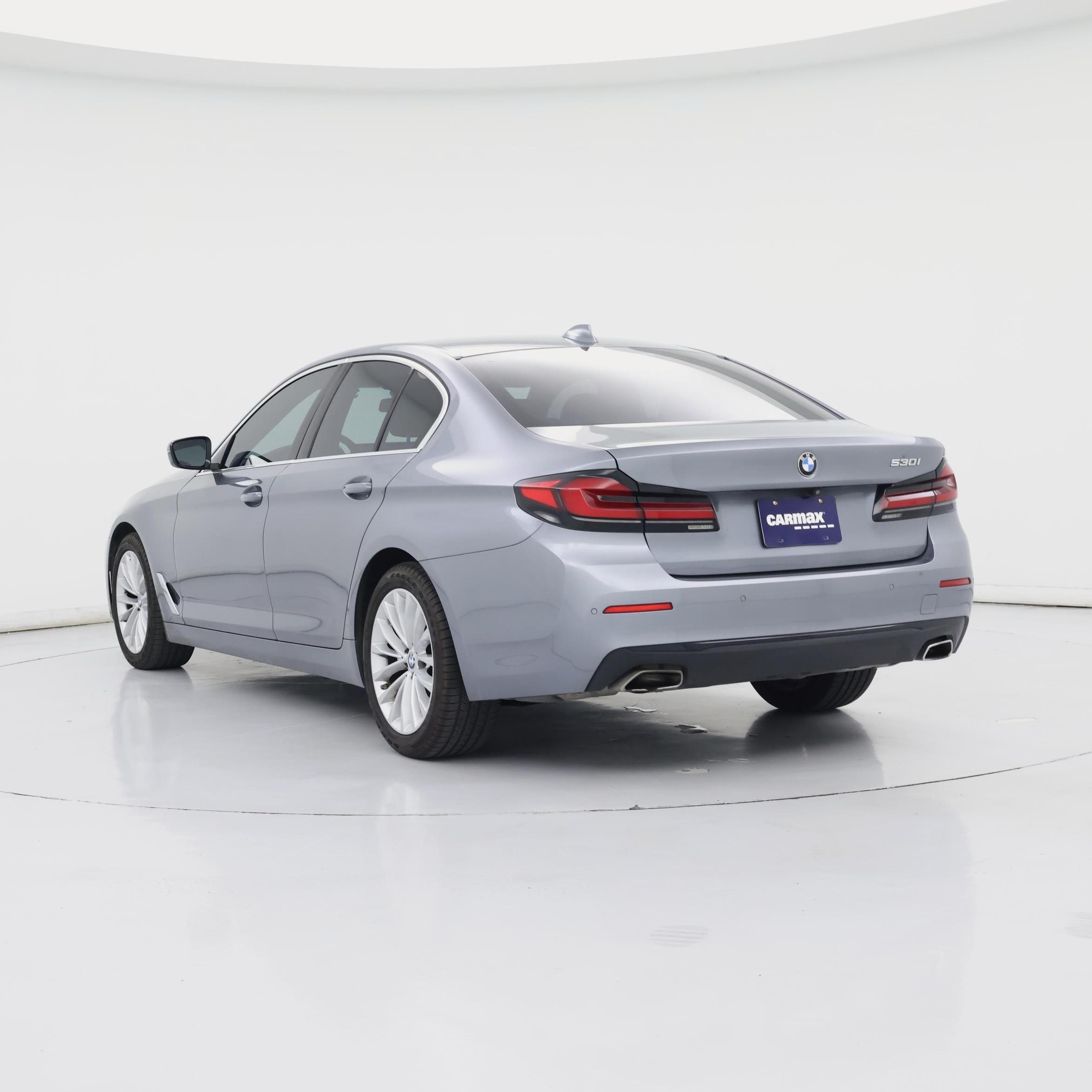 Thumbnail: 2021 BMW 5 Series - 2