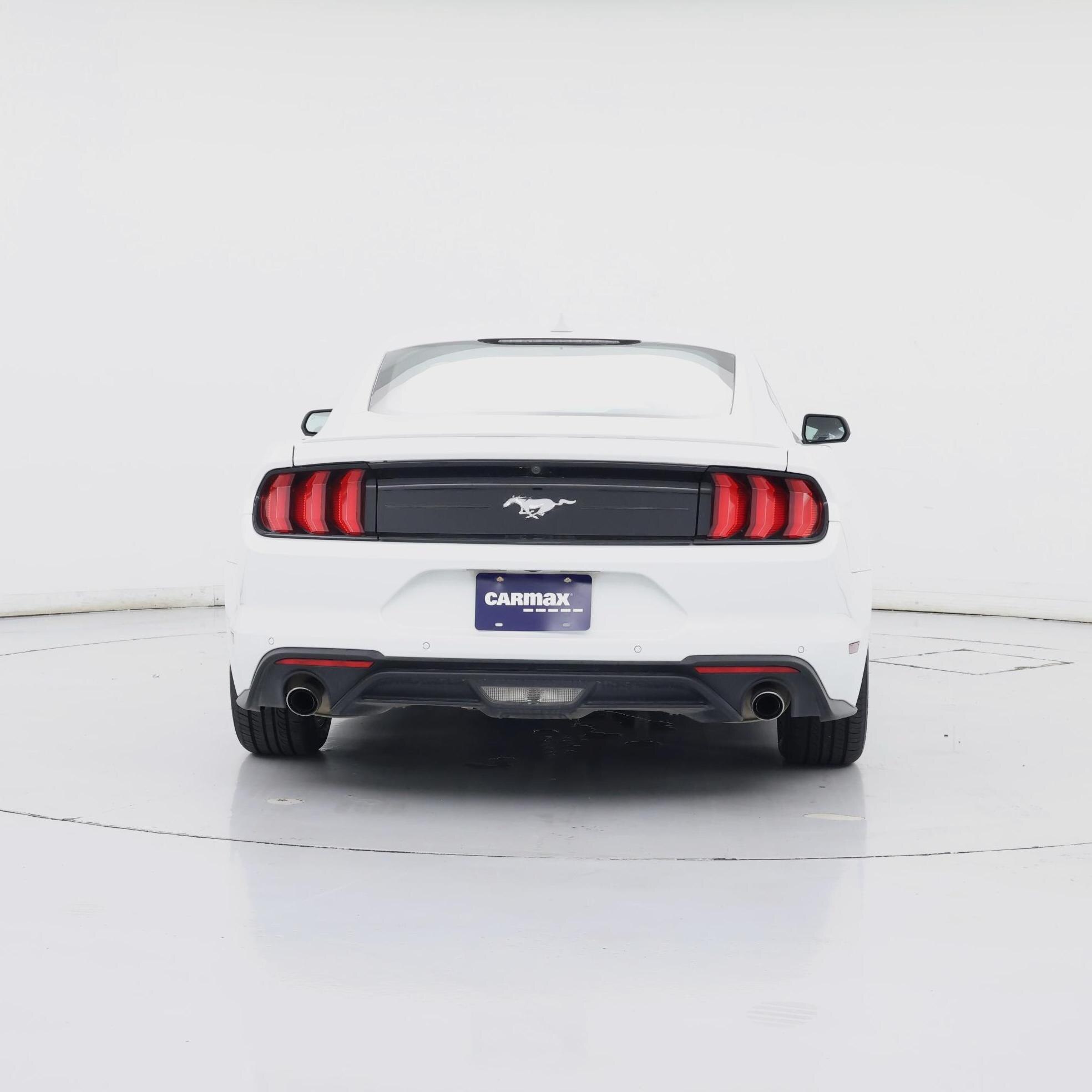 Thumbnail: 2022 Ford Mustang - 6