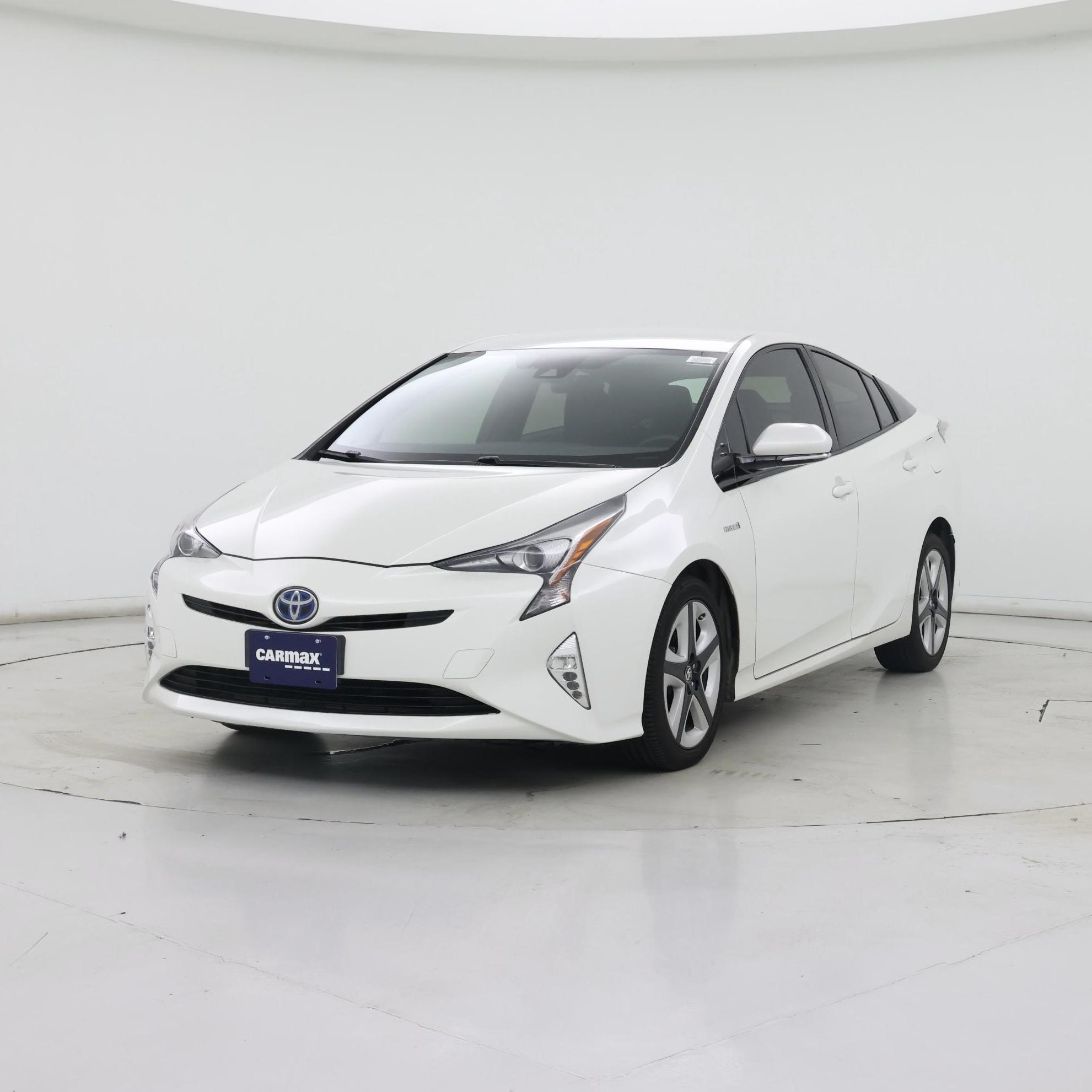 Thumbnail: 2016 Toyota Prius - 4