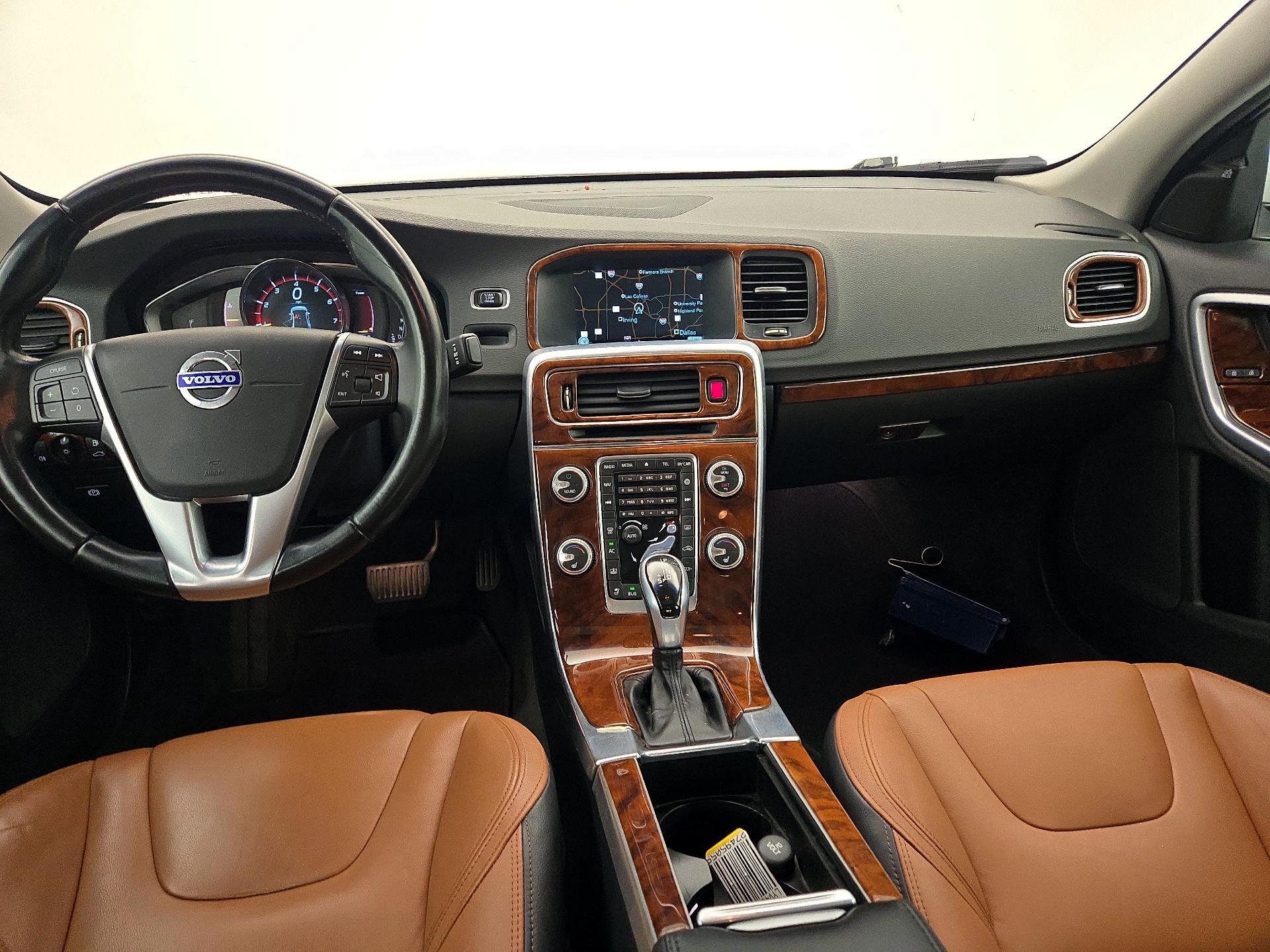 Thumbnail: 2016 Volvo S60 - 9
