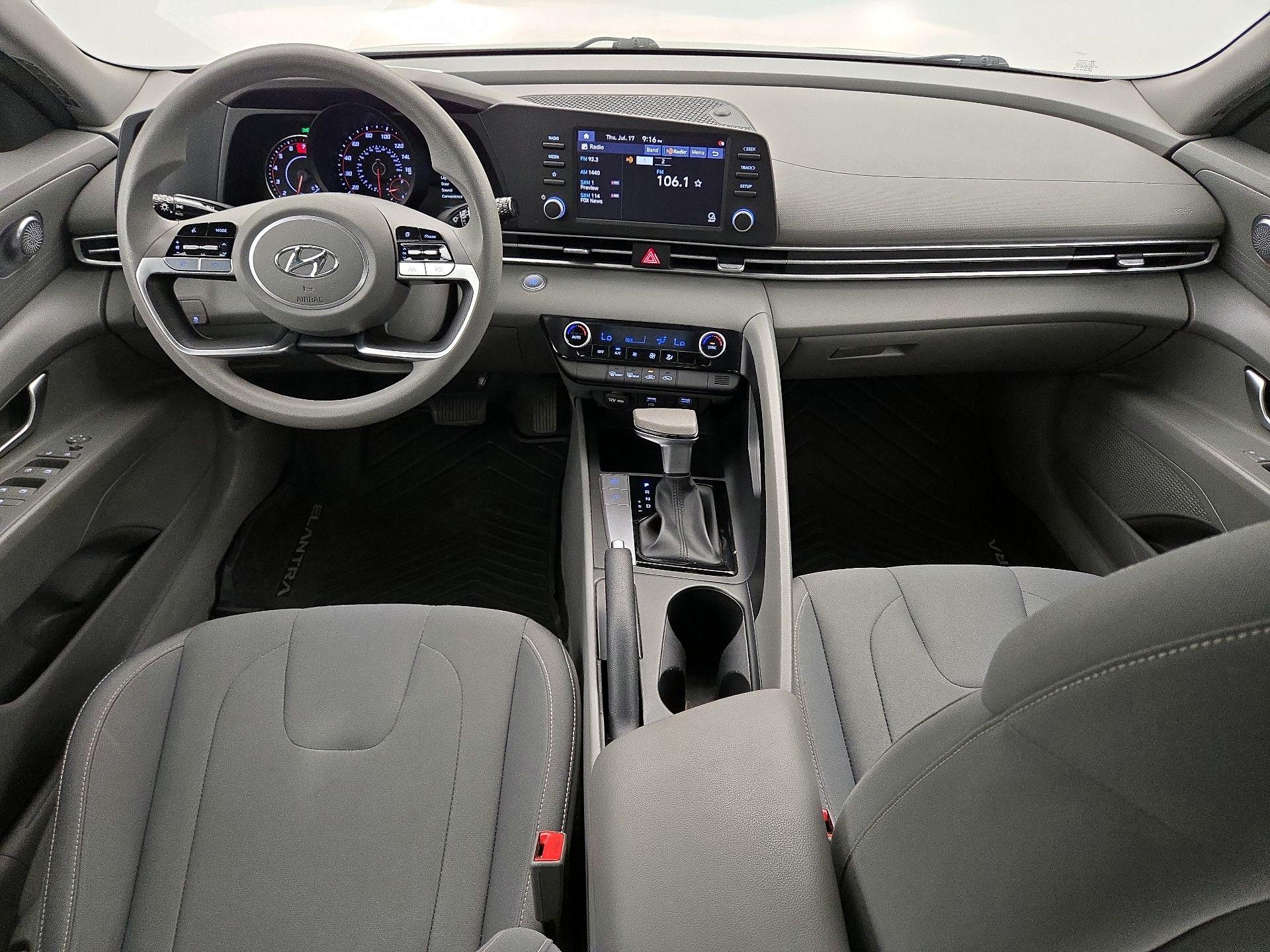 Thumbnail: 2021 Hyundai Elantra - 9