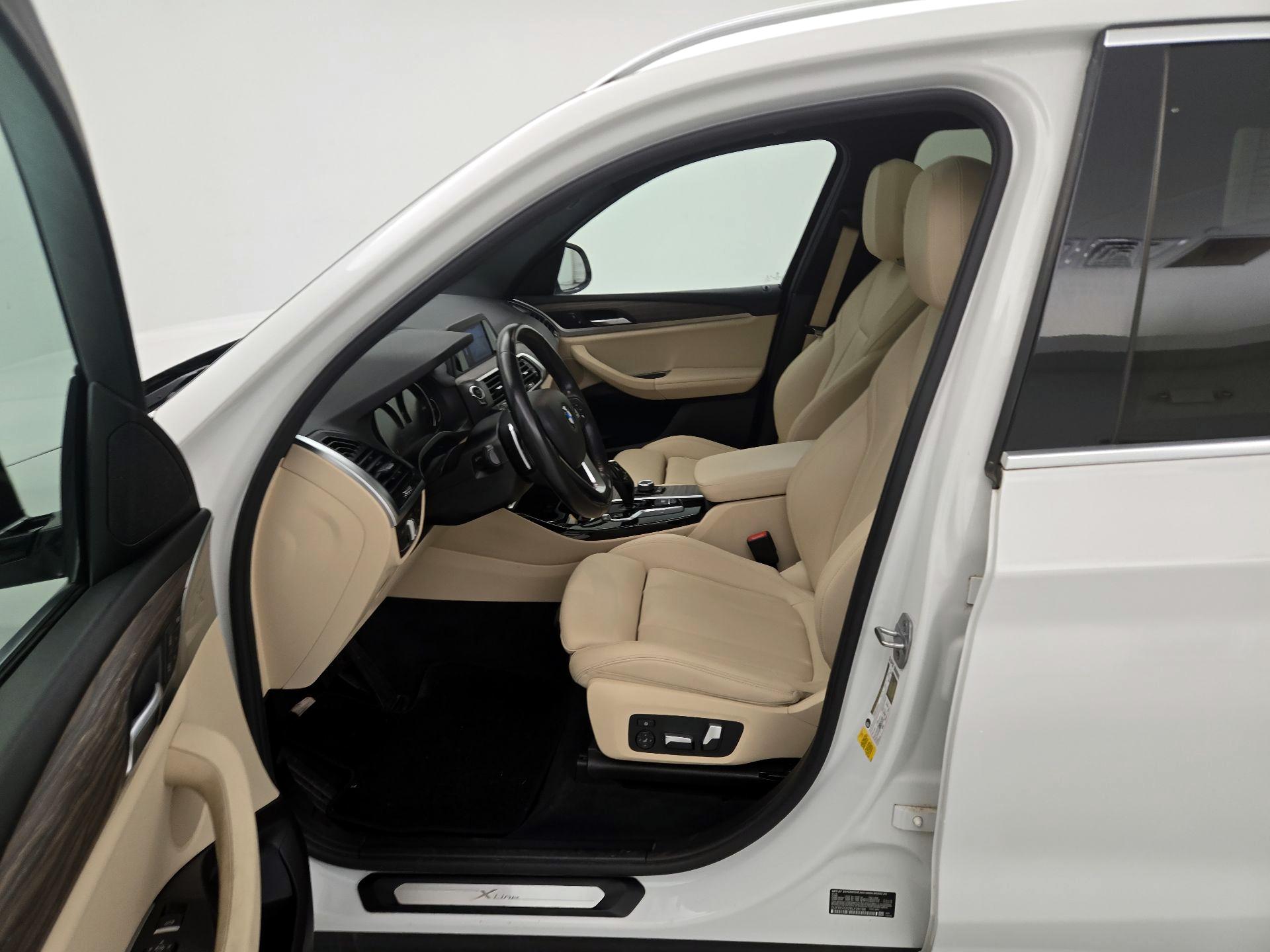 Thumbnail: 2019 BMW X3 - 11