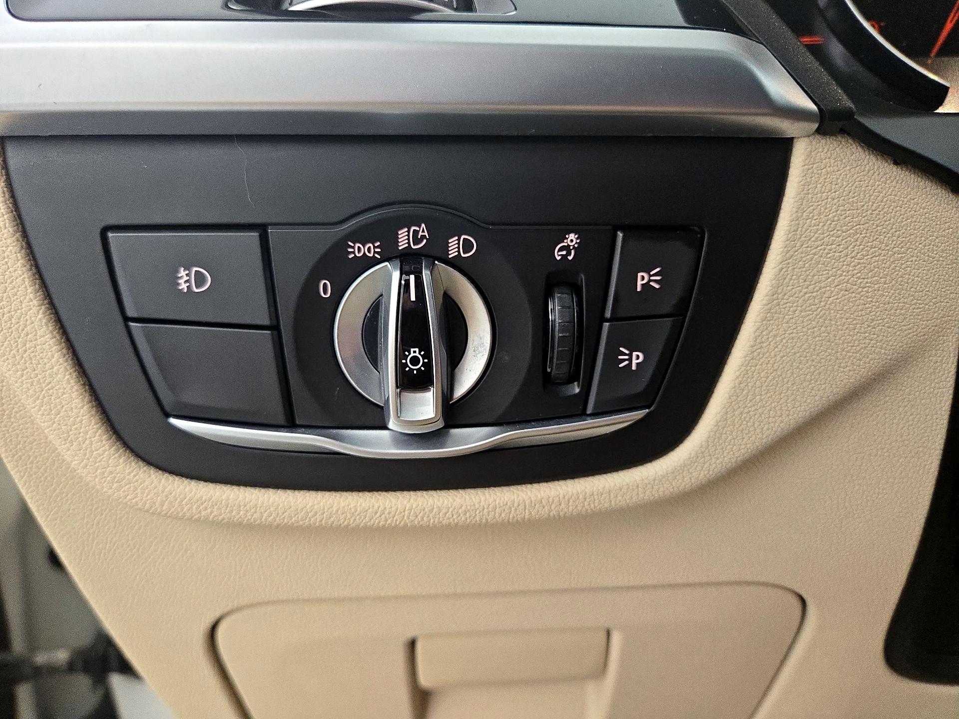 Thumbnail: 2019 BMW X3 - 13