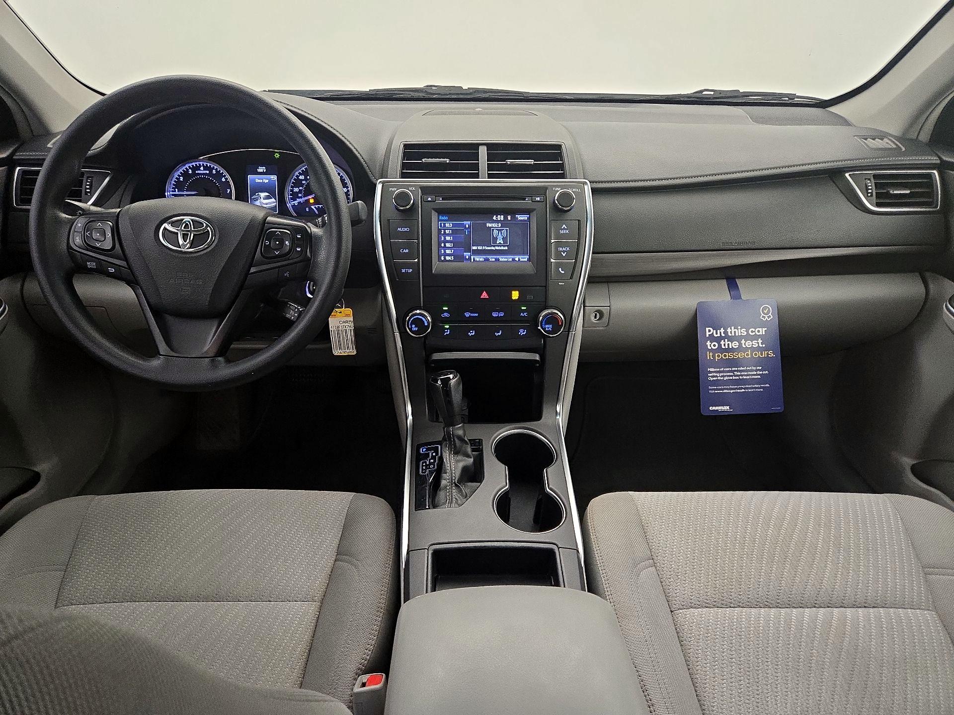 Thumbnail: 2017 Toyota Camry - 9