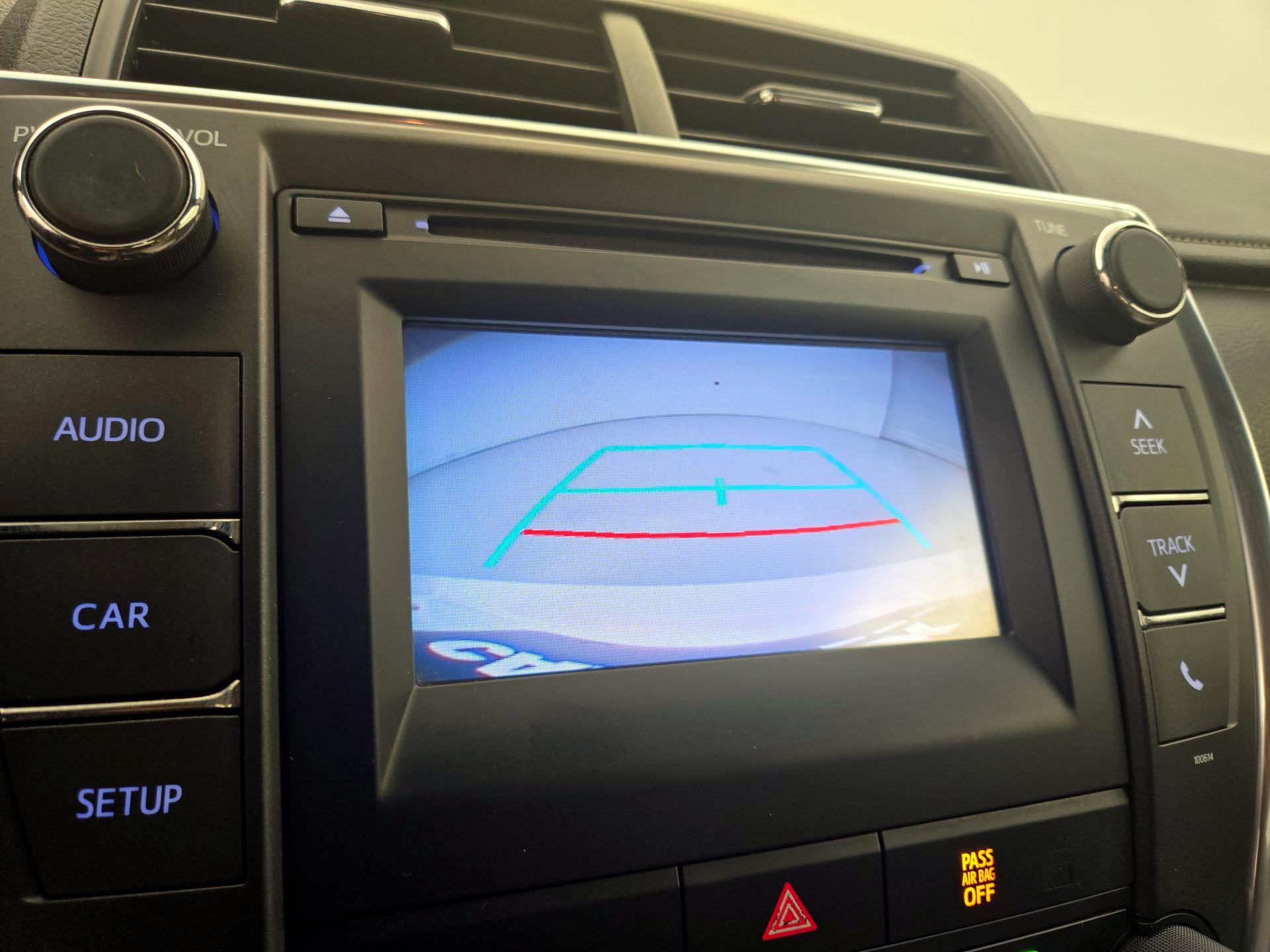 Thumbnail: 2017 Toyota Camry - 14