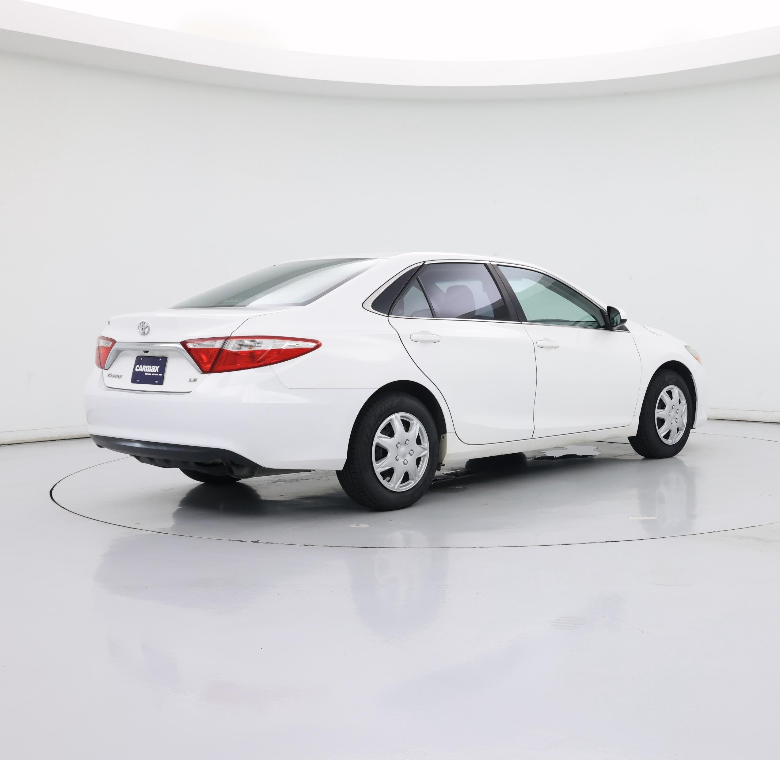 Thumbnail: 2017 Toyota Camry - 8