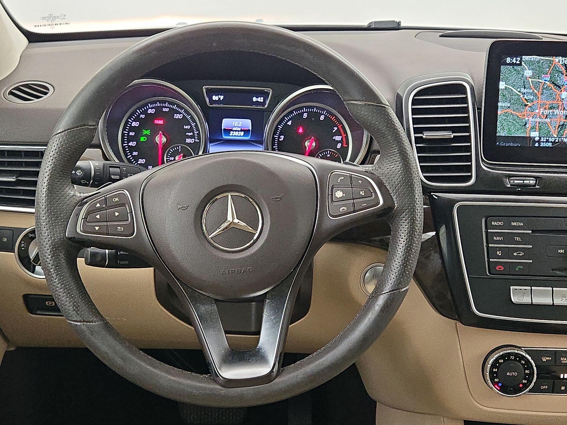Thumbnail: 2018 Mercedes-Benz GLE - 10