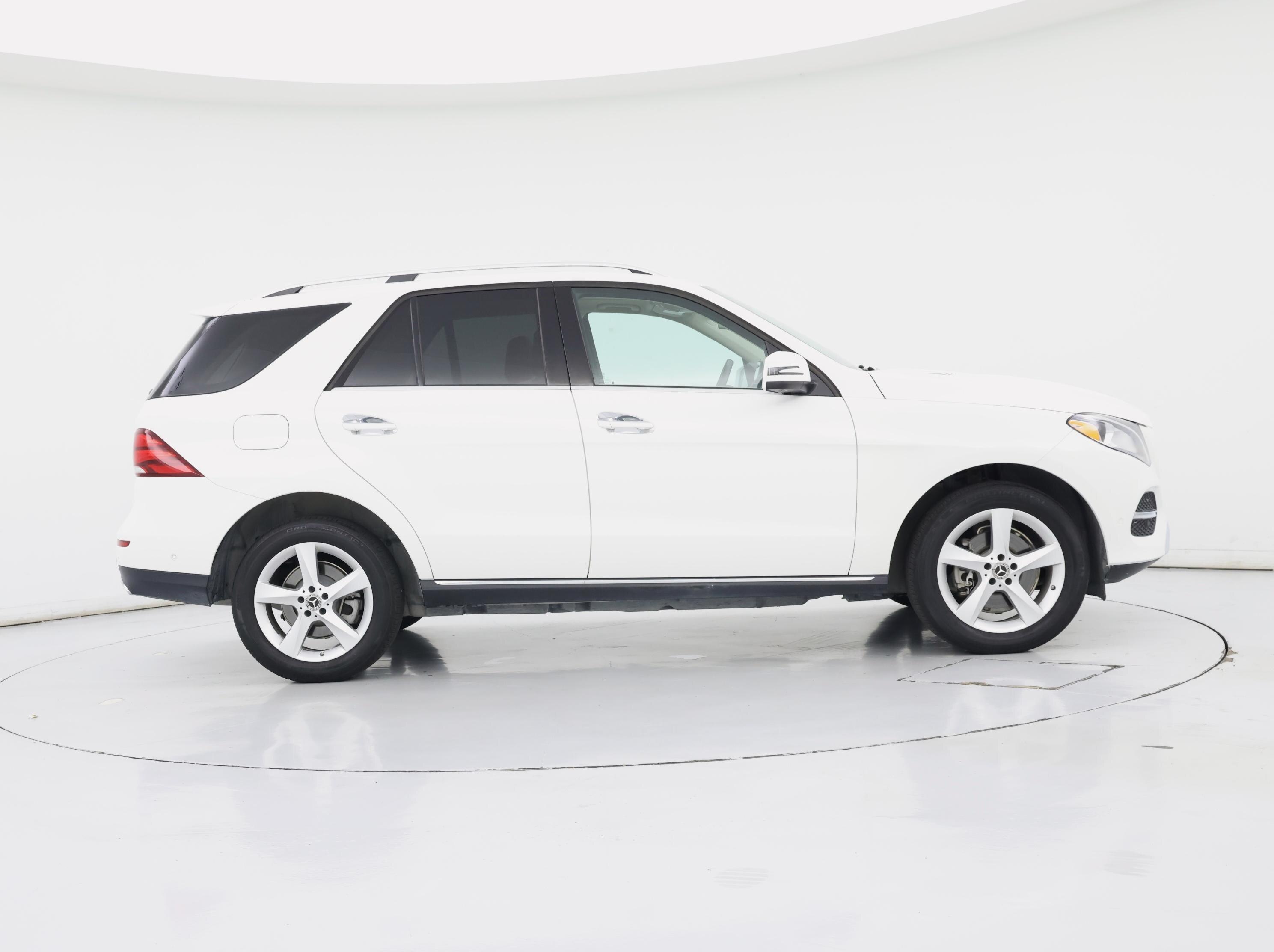 Thumbnail: 2018 Mercedes-Benz GLE - 7