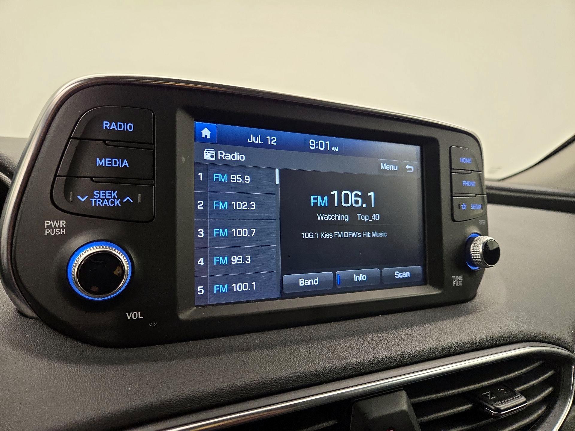 Thumbnail: 2019 Hyundai Santa Fe - 15