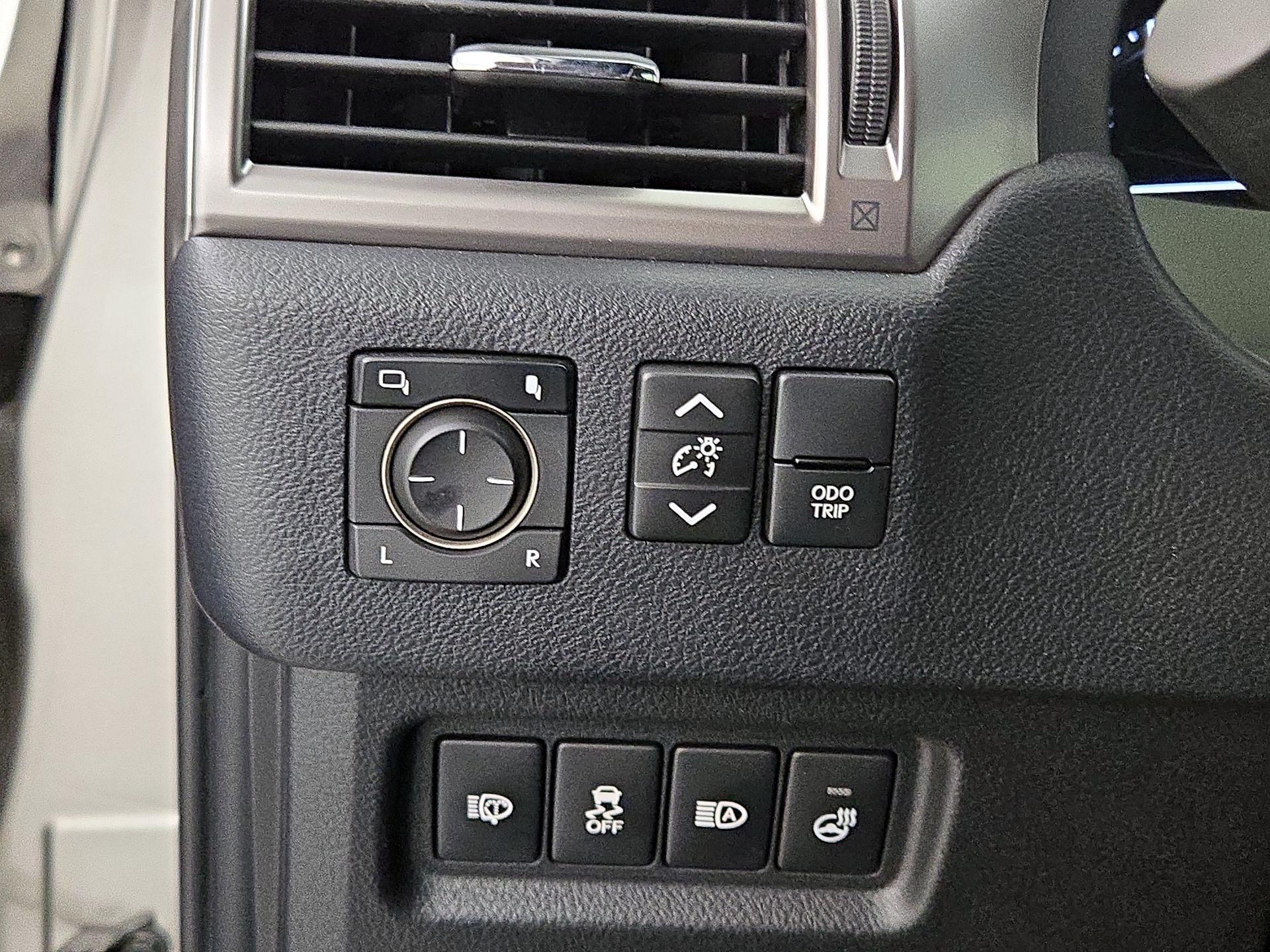 Thumbnail: 2022 Lexus GX - 13
