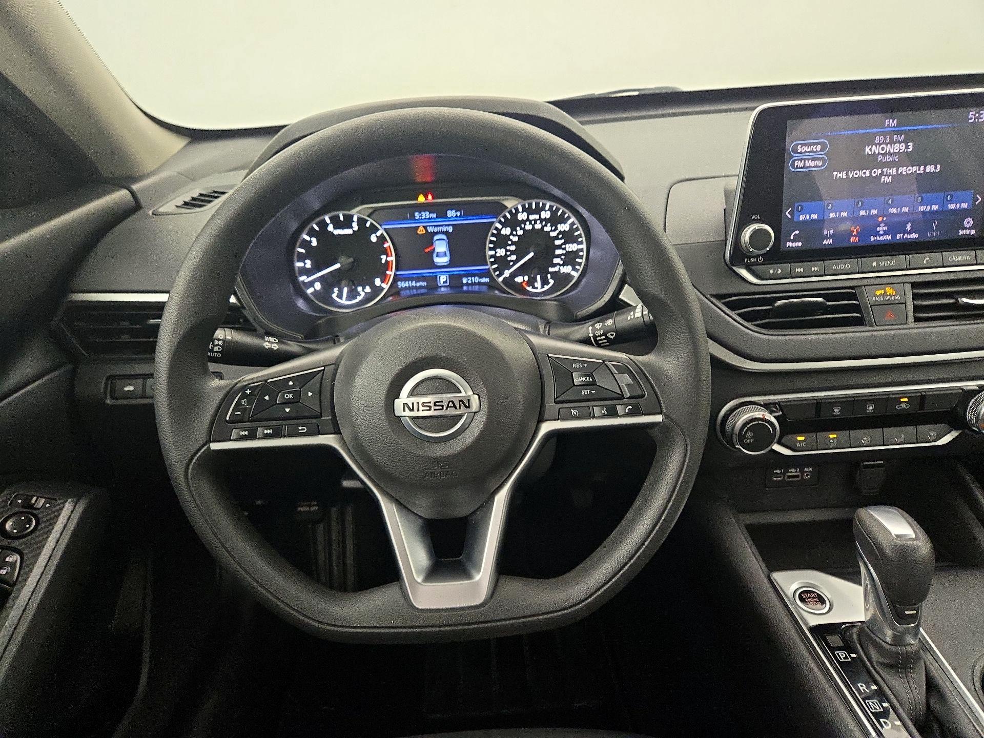 Thumbnail: 2020 Nissan Altima - 10