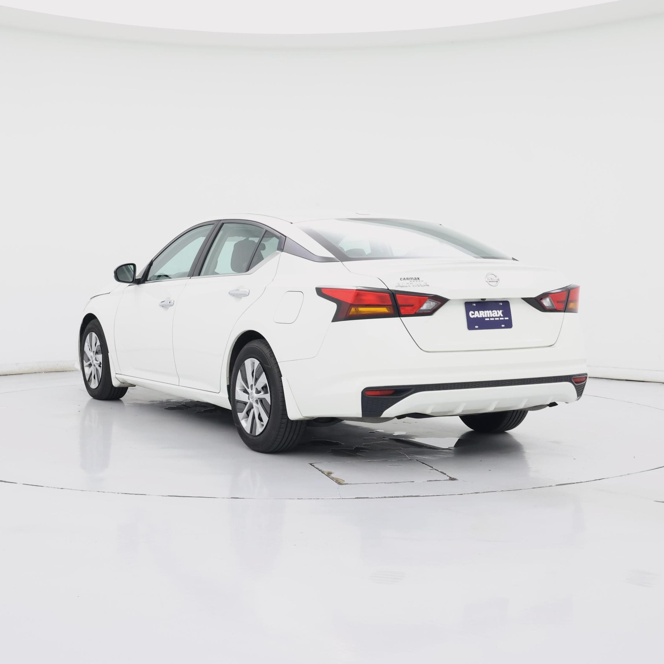 Thumbnail: 2020 Nissan Altima - 2