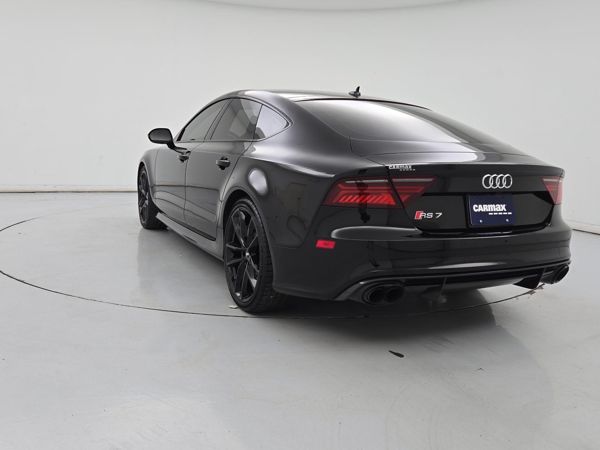 Thumbnail: 2017 Audi RS 7 - 7