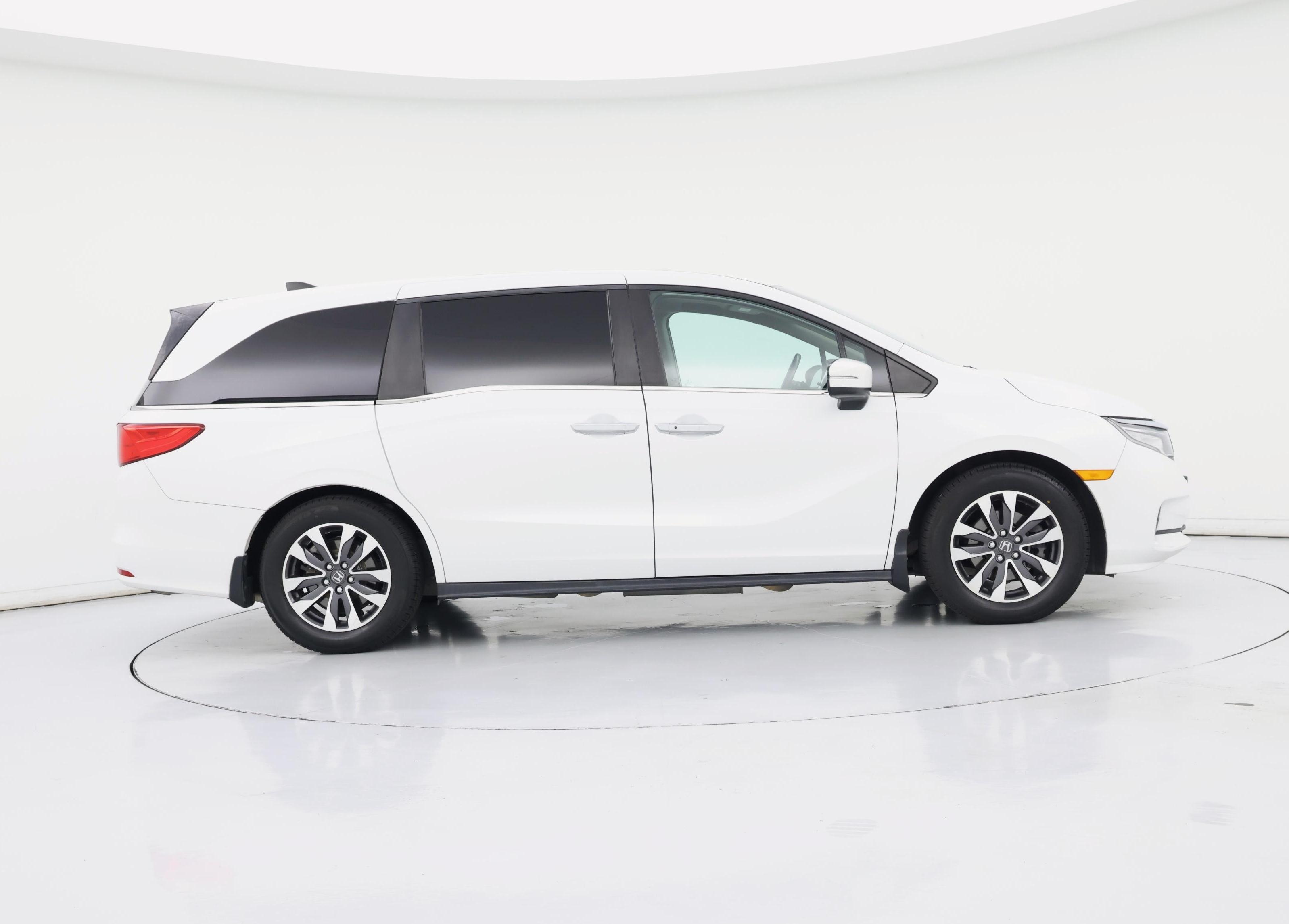 Thumbnail: 2022 Honda Odyssey - 7