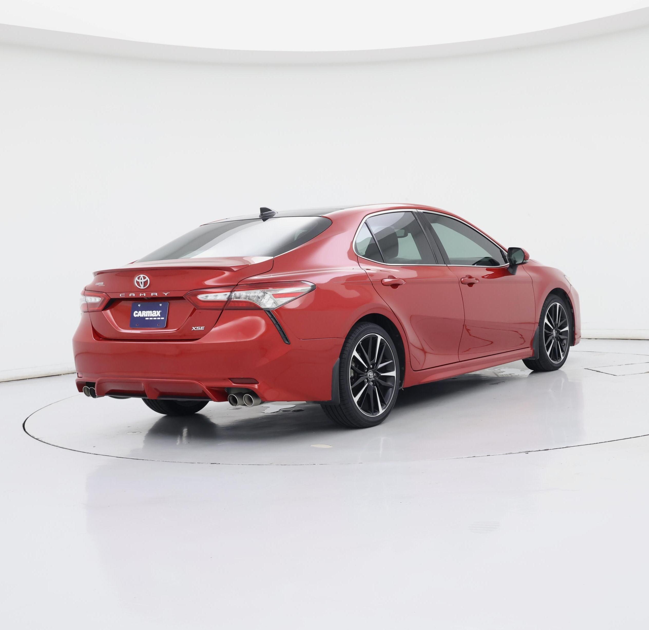 Thumbnail: 2019 Toyota Camry - 8