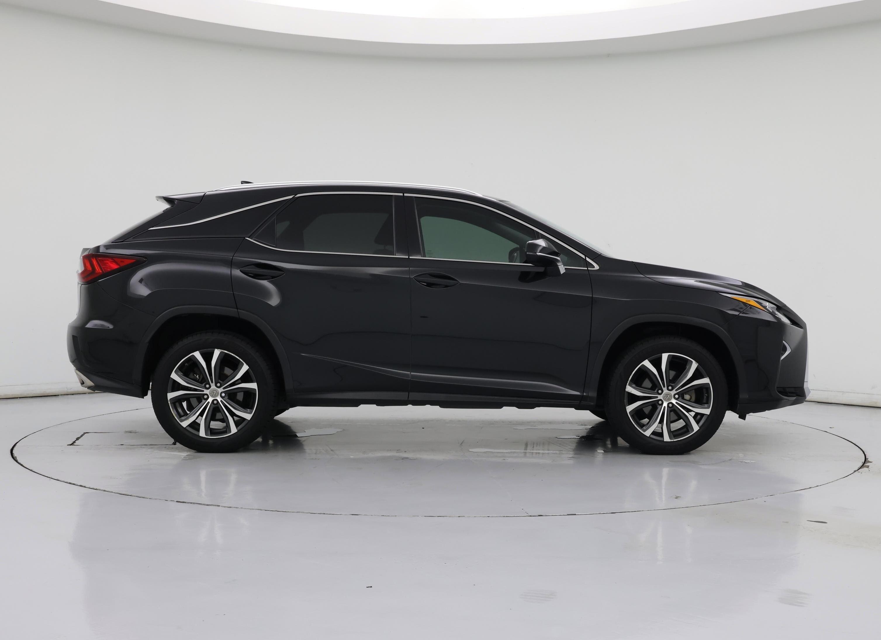 Thumbnail: 2017 Lexus RX - 7